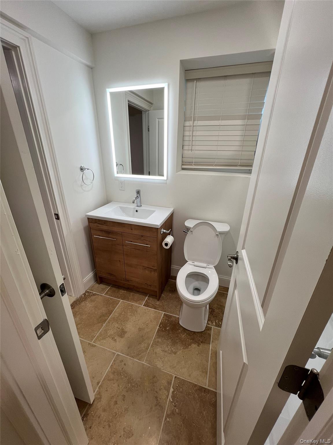 56 Hill Street E, Wading River, NY 11792