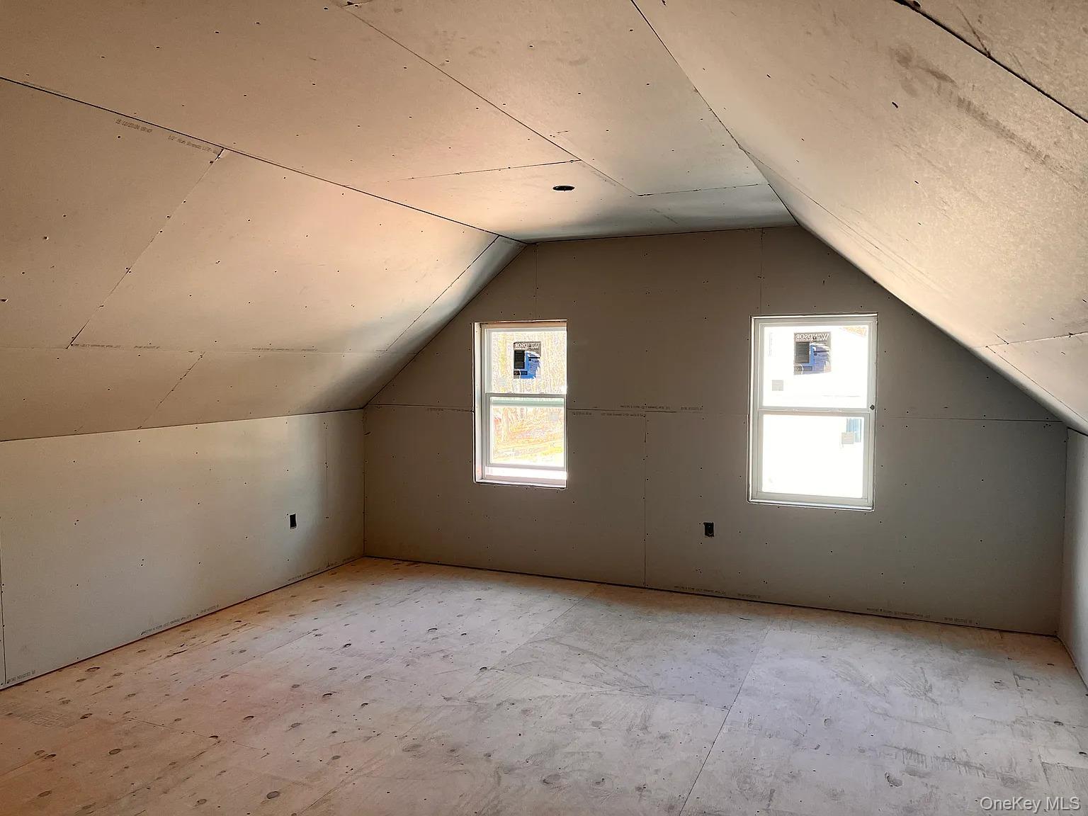 56 Hill Street E, Wading River, NY 11792