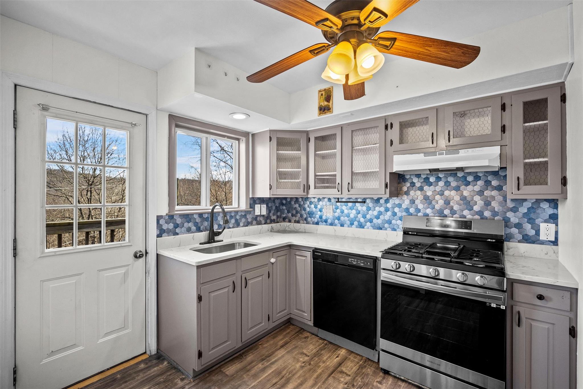 7 Fishkill Glen Drive # B, Fishkill, NY 12524