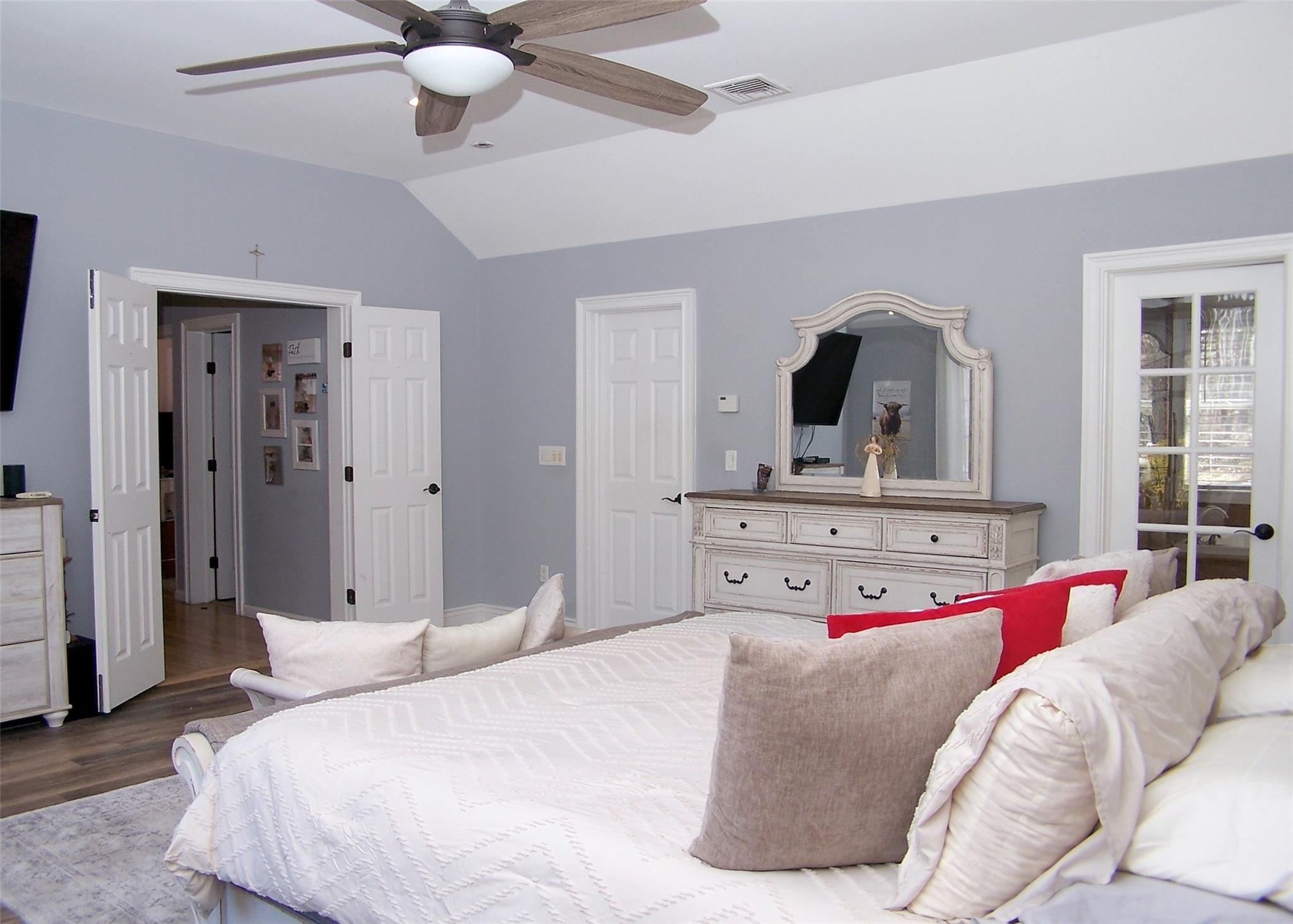 11 Doral Lane, Yaphank, NY 11980