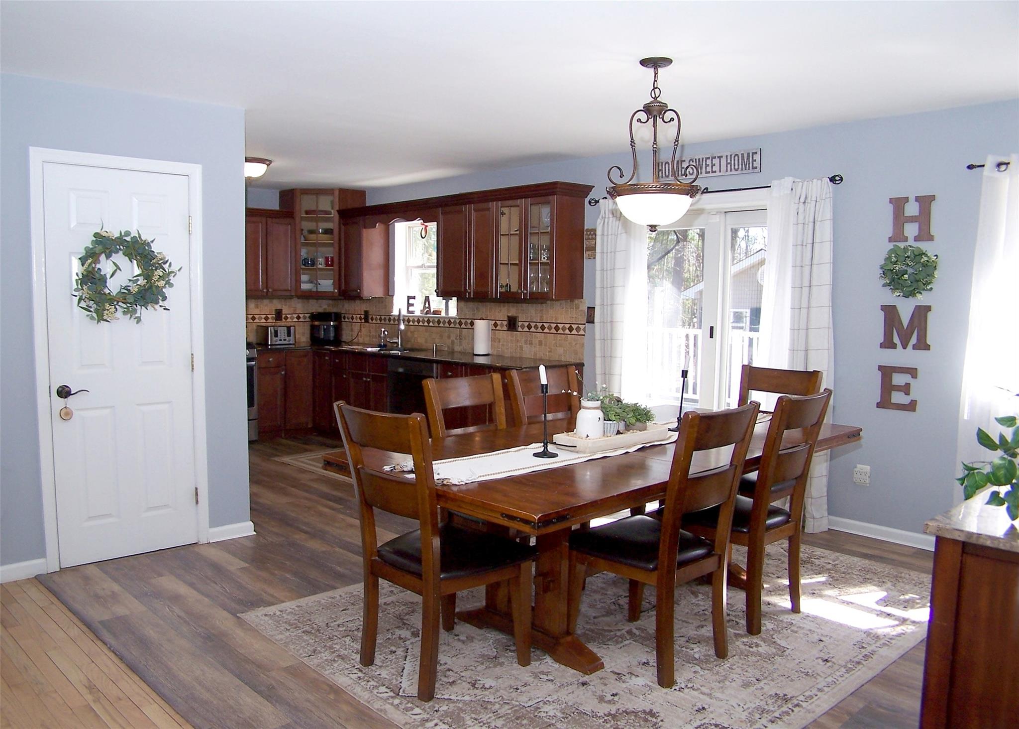 11 Doral Lane, Yaphank, NY 11980