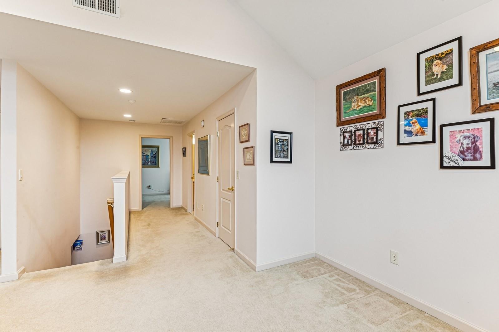 12 Peters Path Path # 12, Mount Sinai, NY 11766