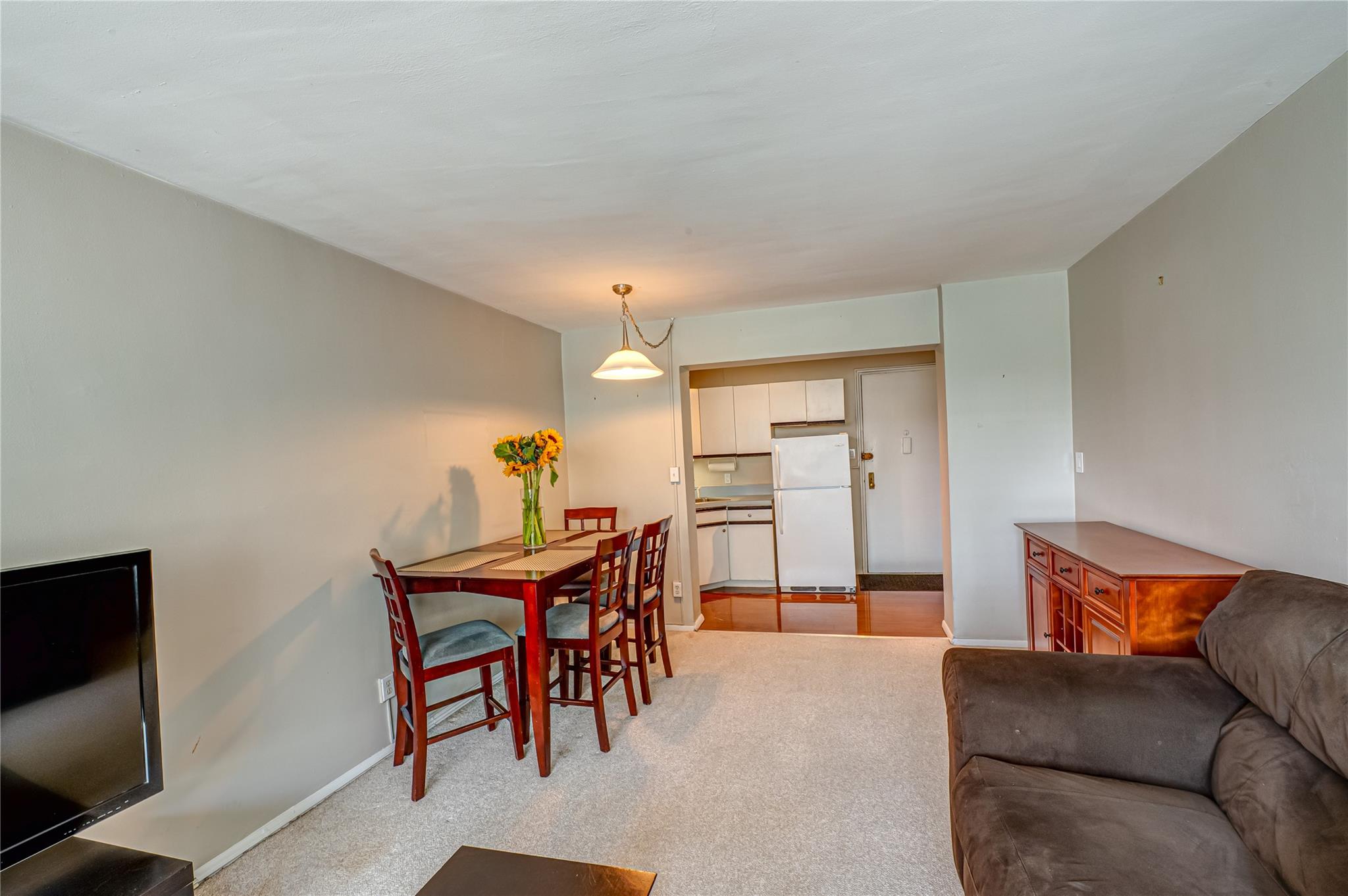 120 Horton Highway # A1, Mineola, NY 11501