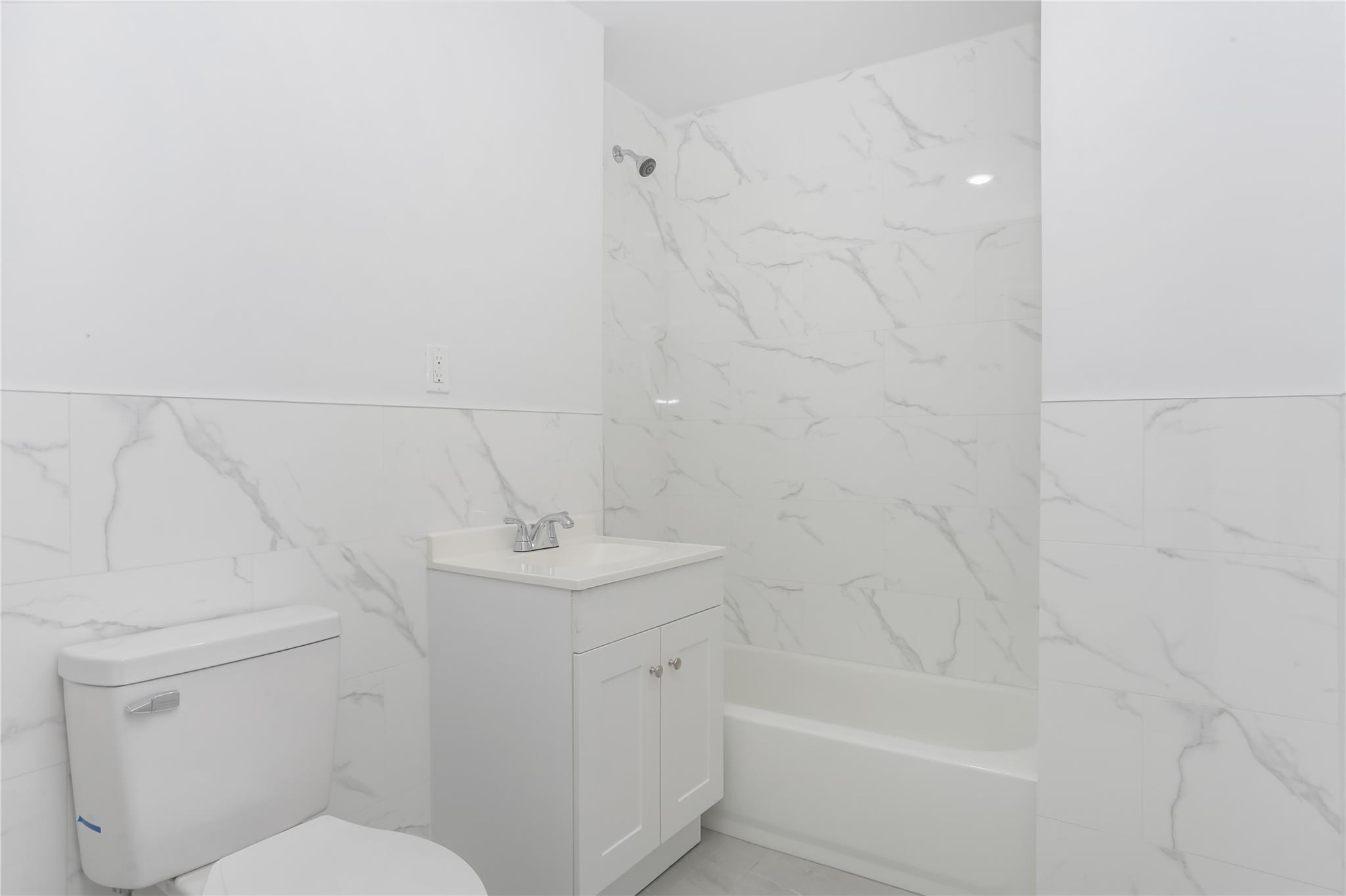 1081 Anderson, Bronx, NY 10452