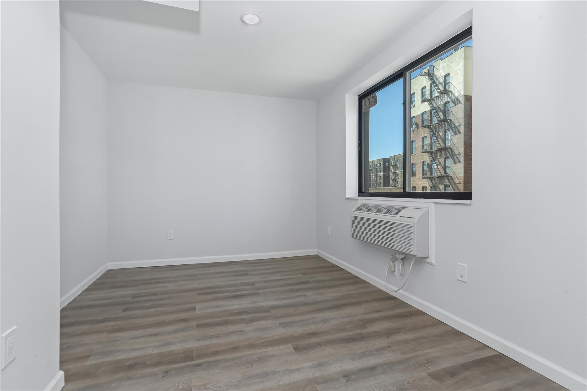 1081 Anderson, Bronx, NY 10452