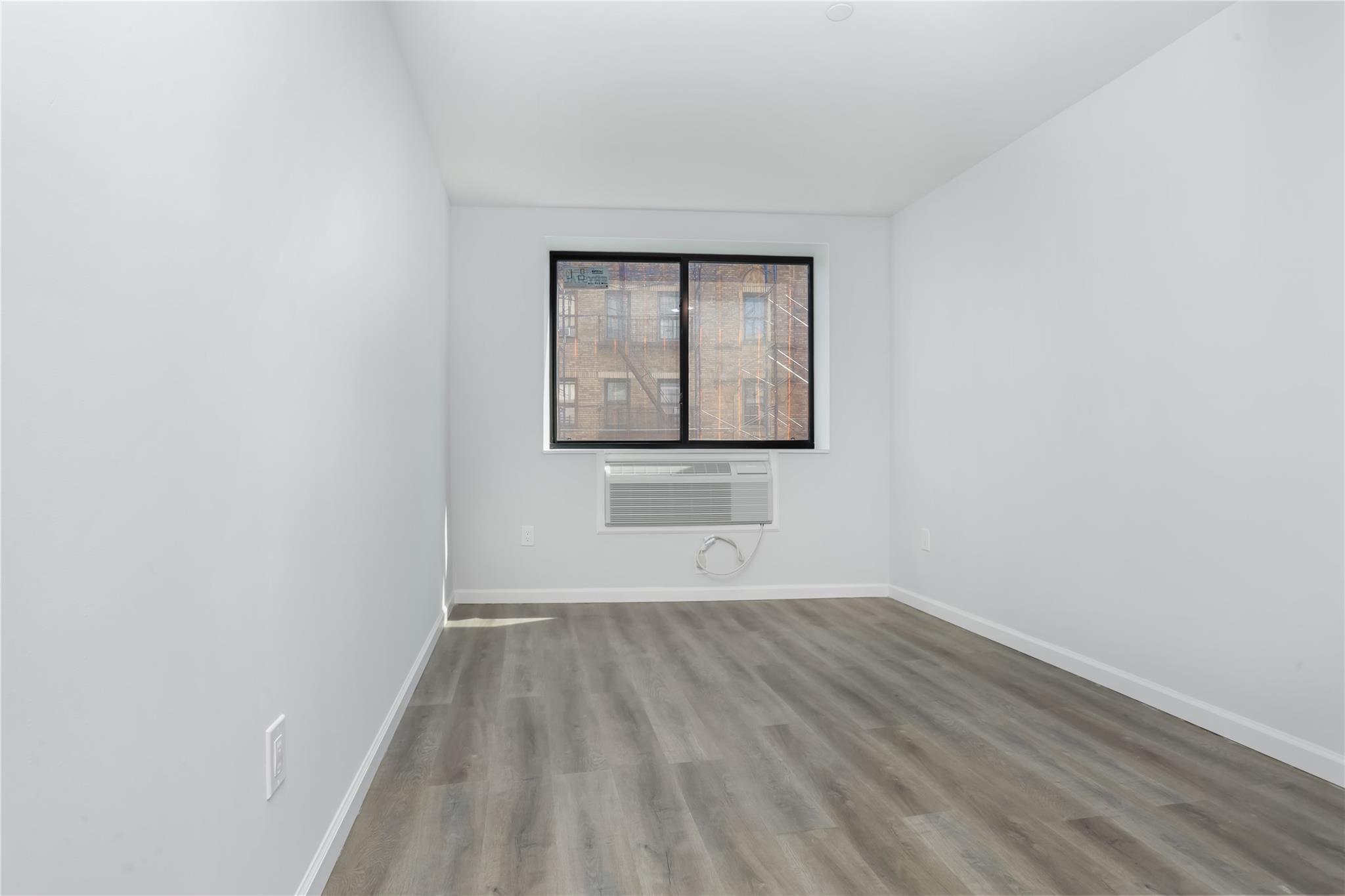 1081 Anderson, Bronx, NY 10452