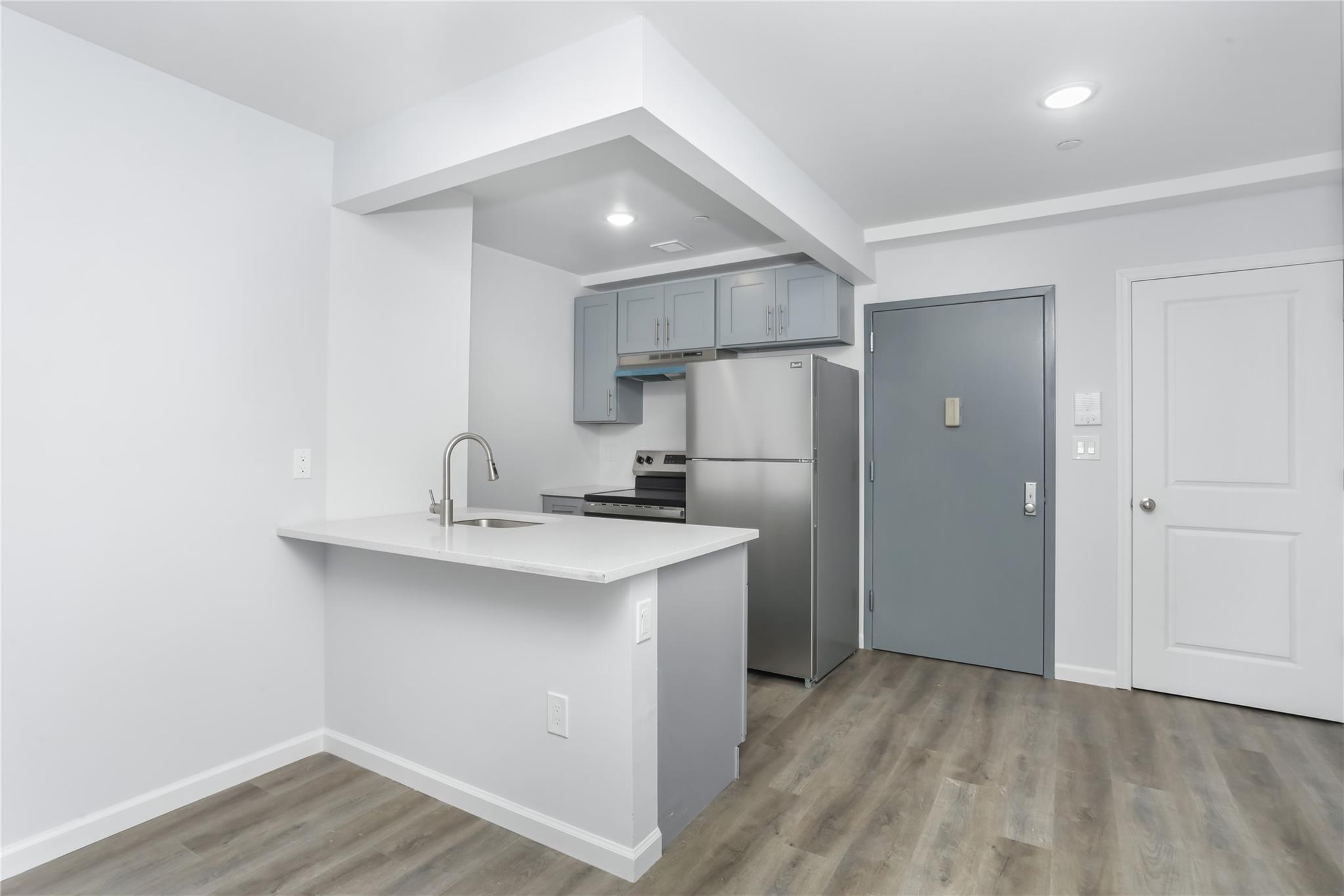 1081 Anderson, Bronx, NY 10452