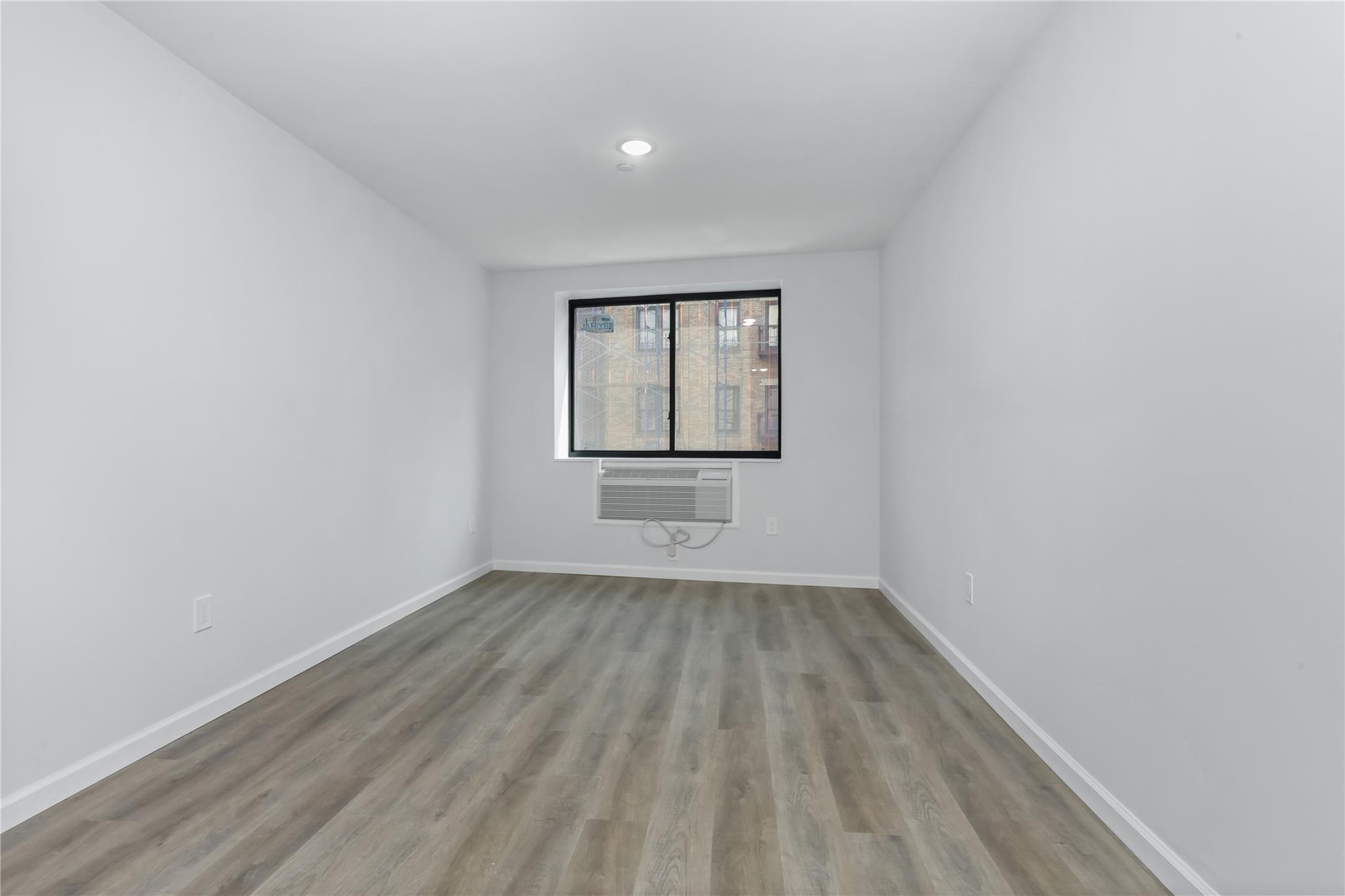 1081 Anderson, Bronx, NY 10452