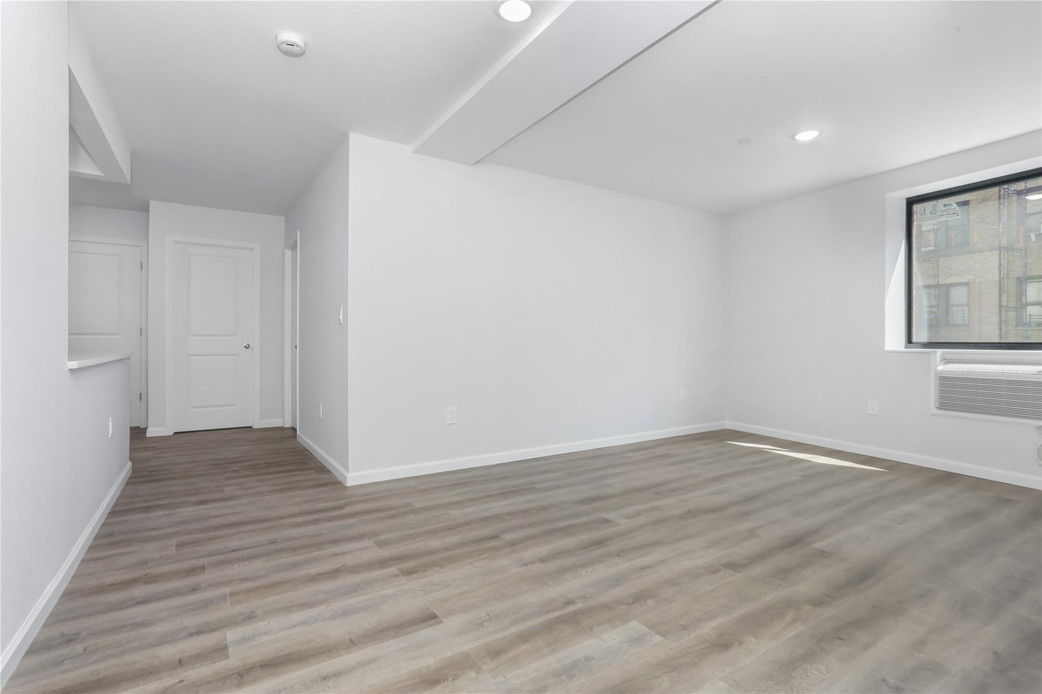 1081 Anderson, Bronx, NY 10452