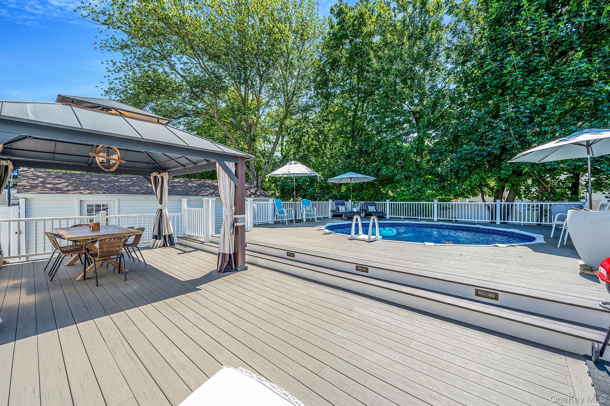 West Hempstead, NY 11552