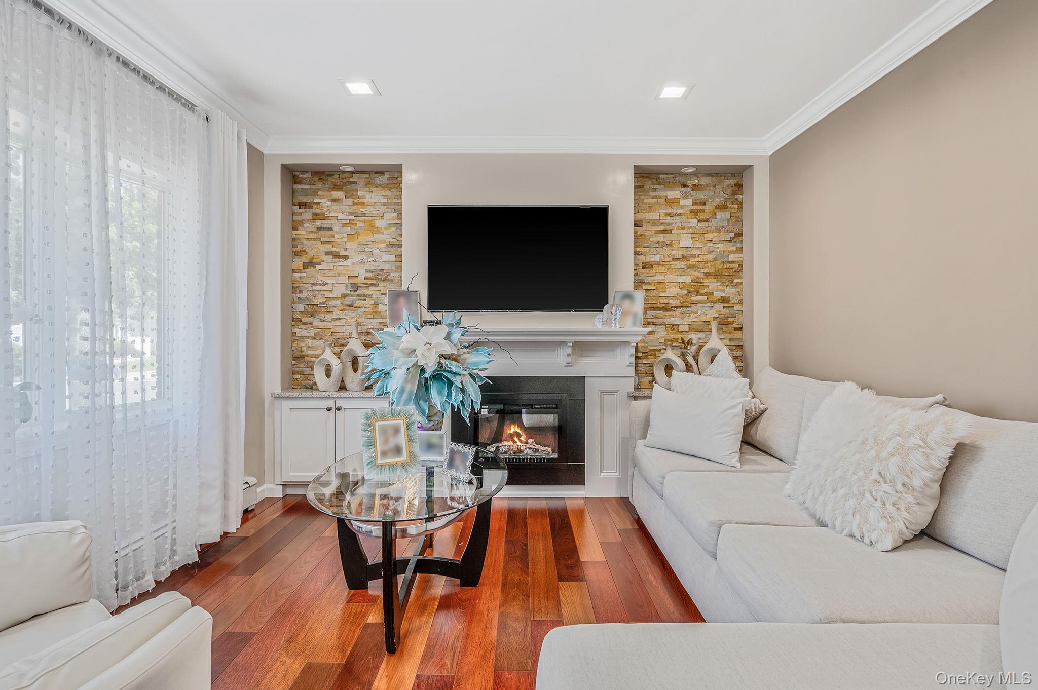 West Hempstead, NY 11552