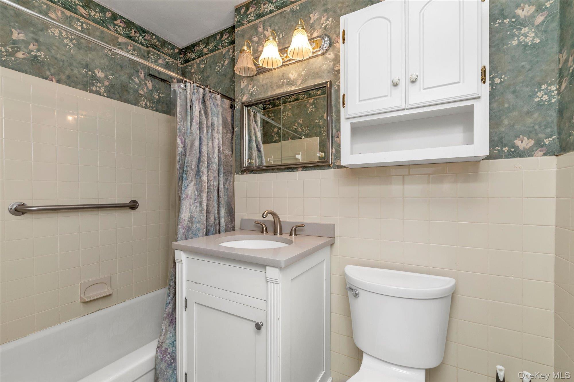 490 Atlantic # 330, East Rockaway, NY 11518