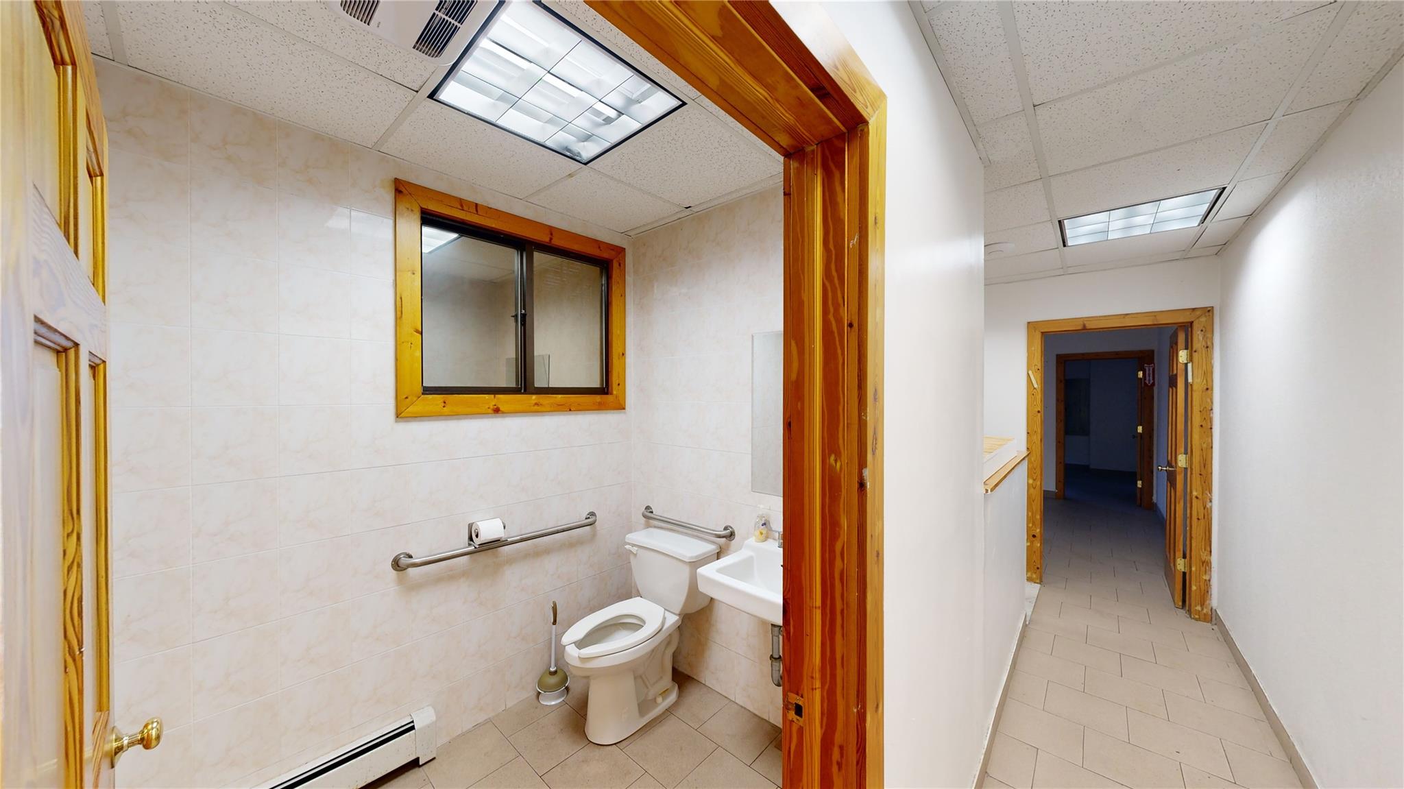 7720 74th Street, Glendale, NY 11385