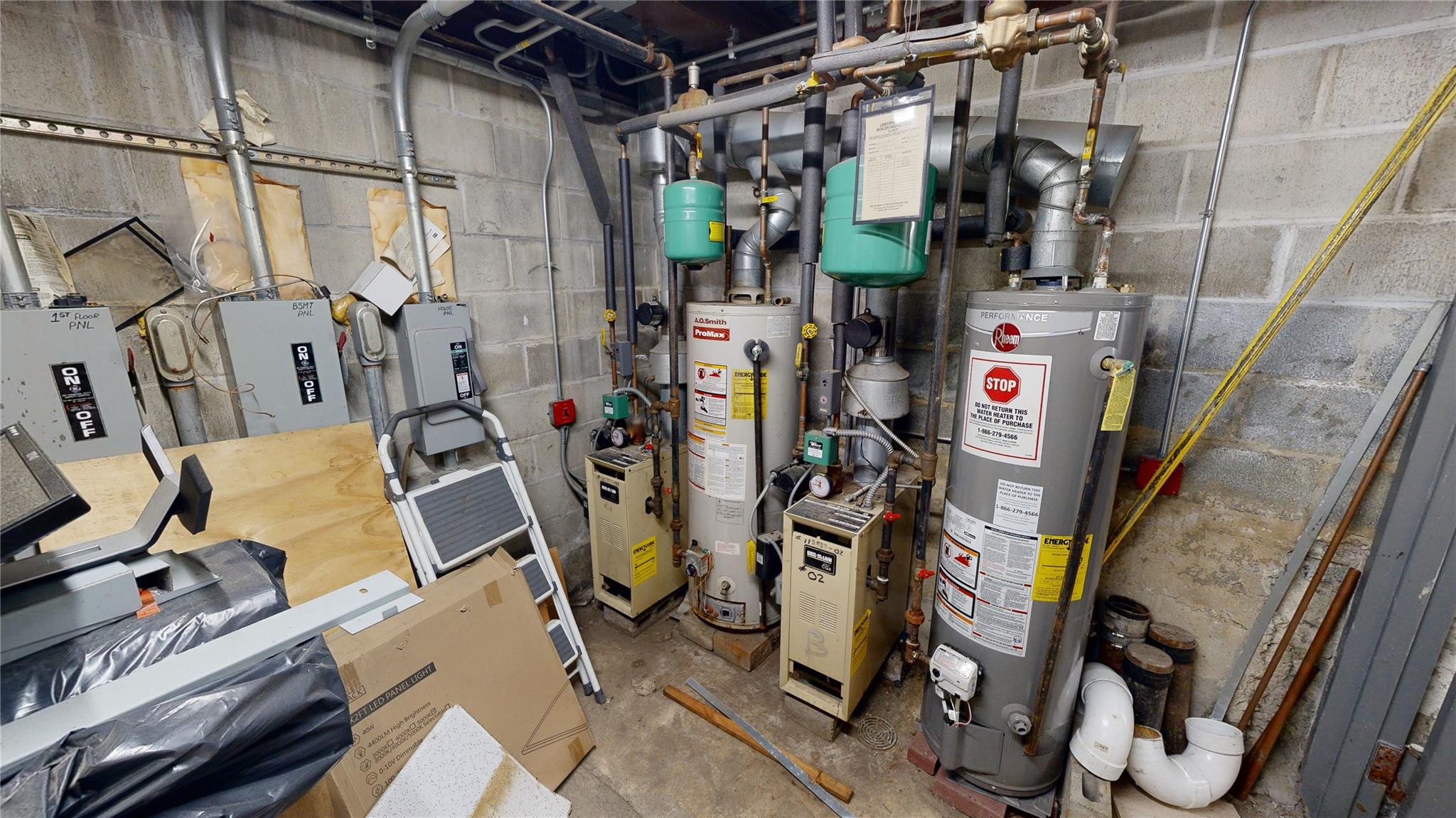 7720 74th Street, Glendale, NY 11385