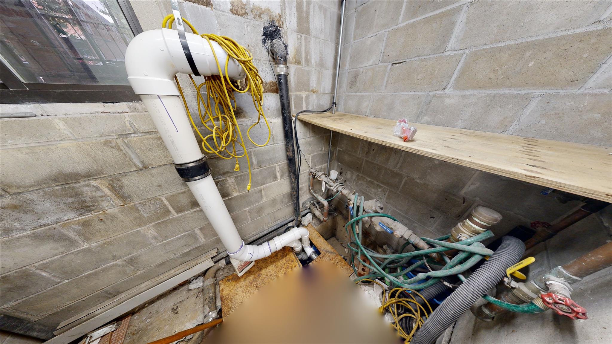 7720 74th Street, Glendale, NY 11385