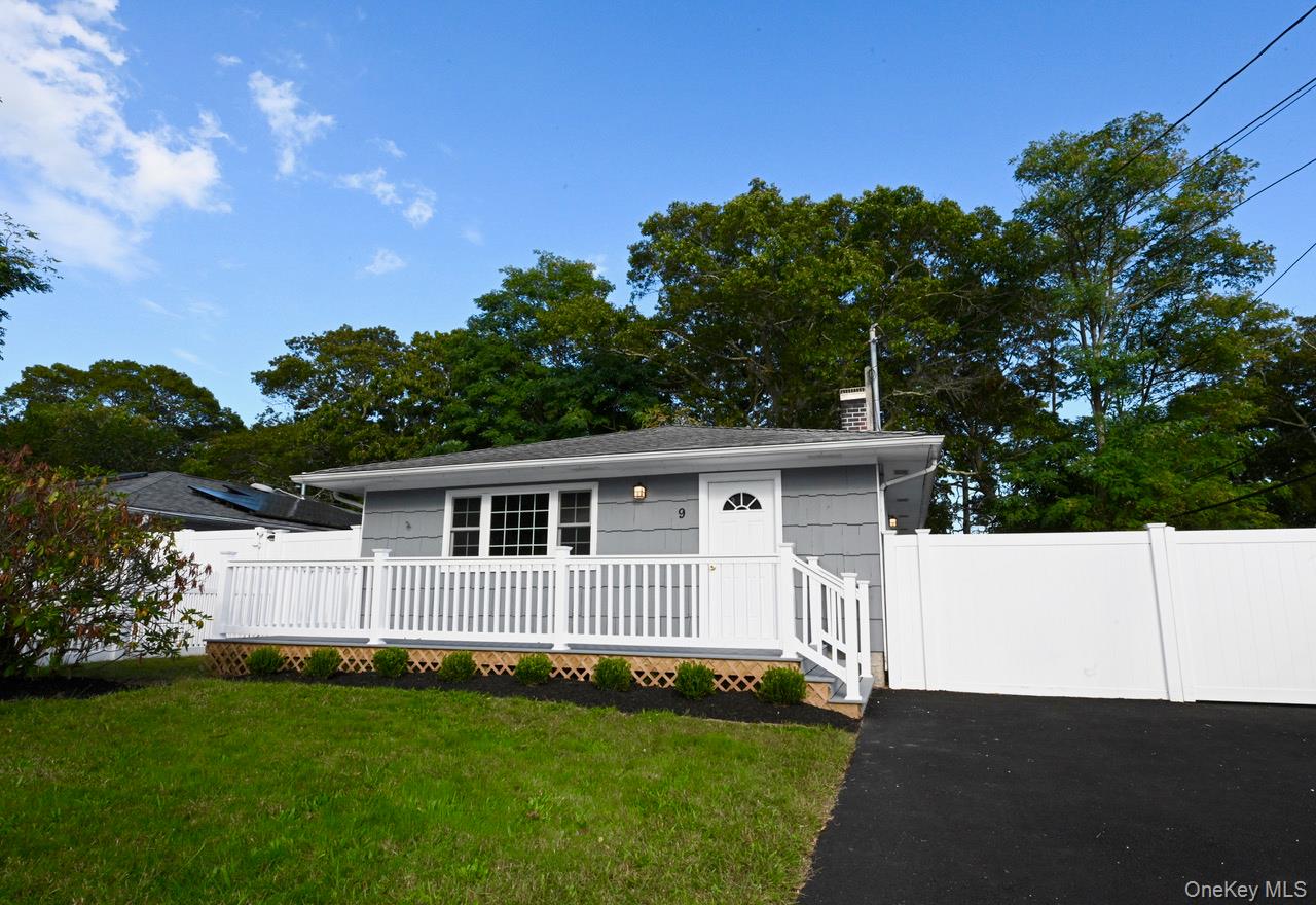 9 Pine Tree Drive, Shirley, NY 11967