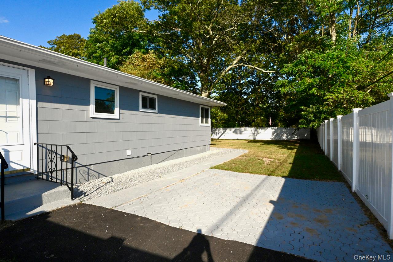 9 Pine Tree Drive, Shirley, NY 11967