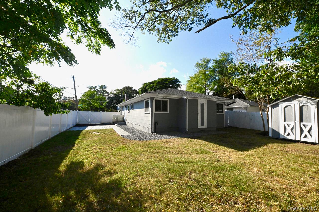 9 Pine Tree Drive, Shirley, NY 11967