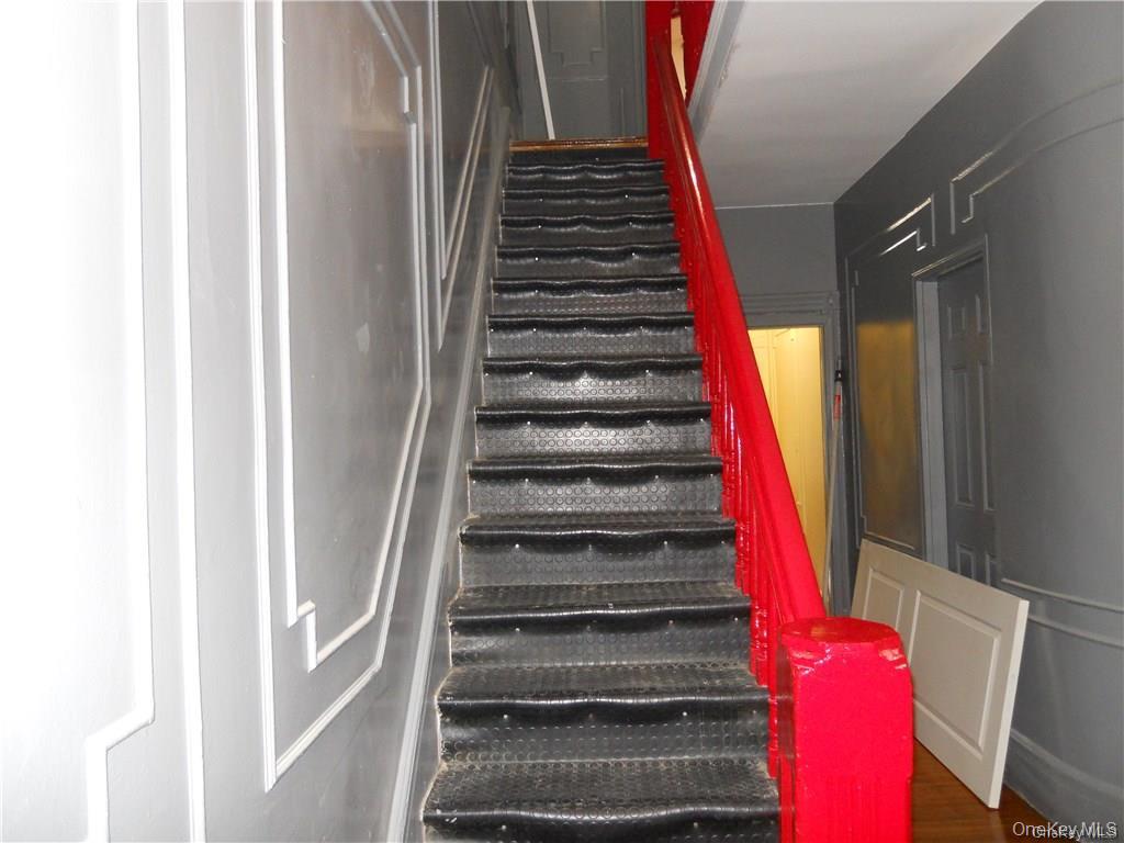 9 Liberty Street, Newburgh, NY 12550