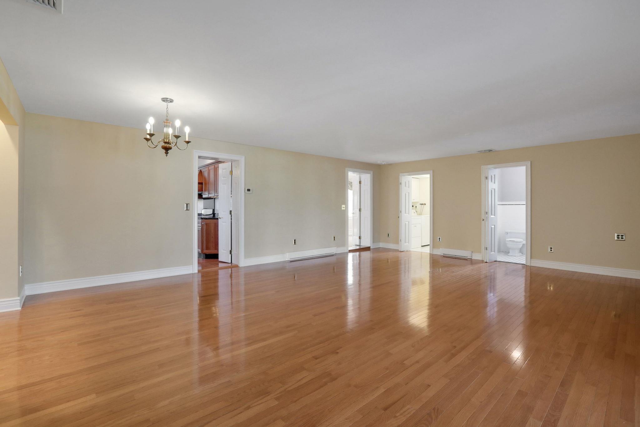 411 Albany Avenue, Kingston, NY 12401