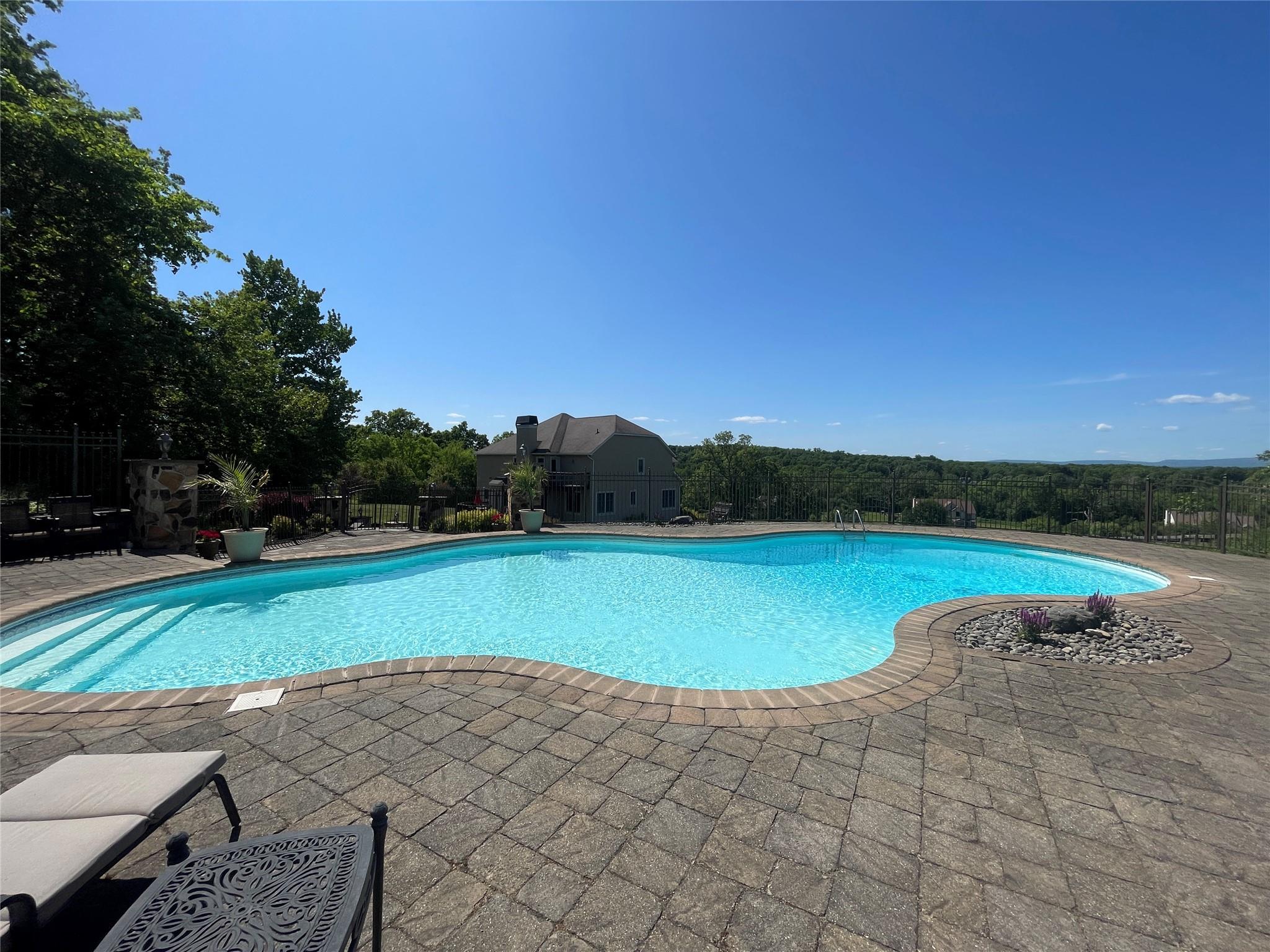 11 Dorian Way, Campbell Hall, NY 10916