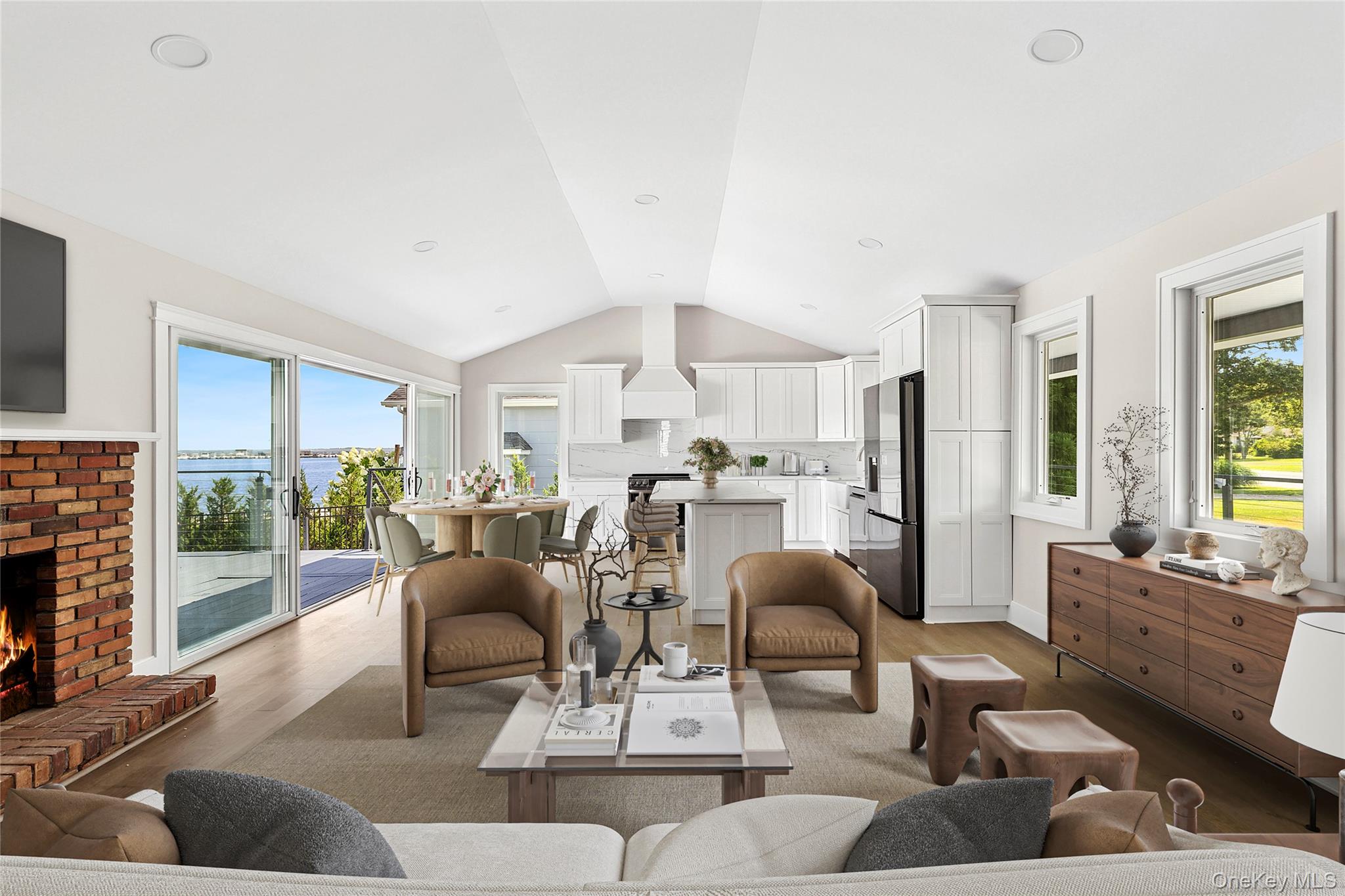 193 Holiday Boulevard, Center Moriches, NY 11934