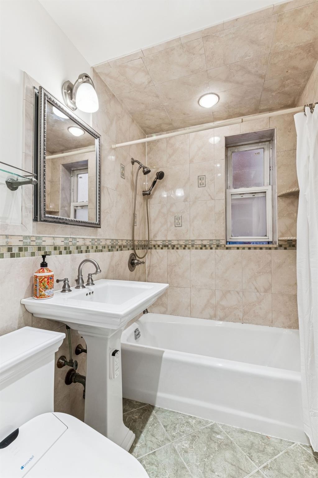 110-15 71st Road # 2K, Forest Hills, NY 11375