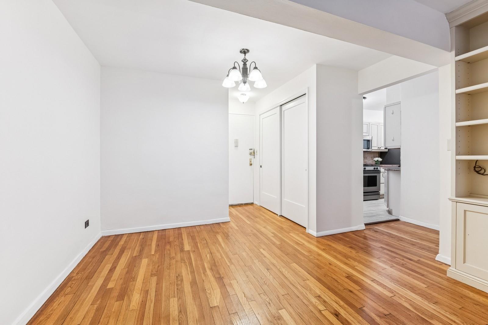 110-15 71st Road # 2K, Forest Hills, NY 11375