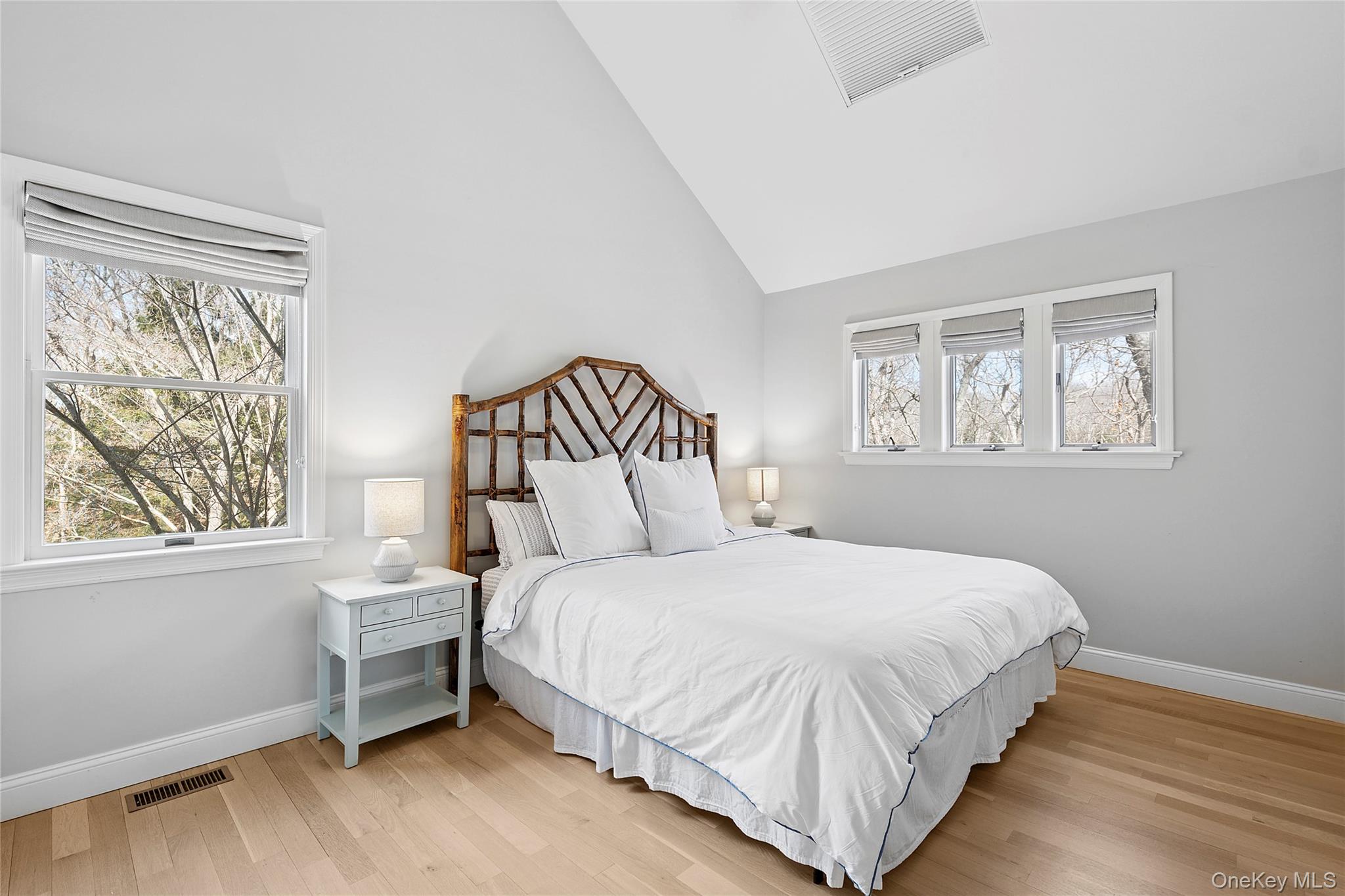 14 Towhee Trail, East Hampton, NY 11937