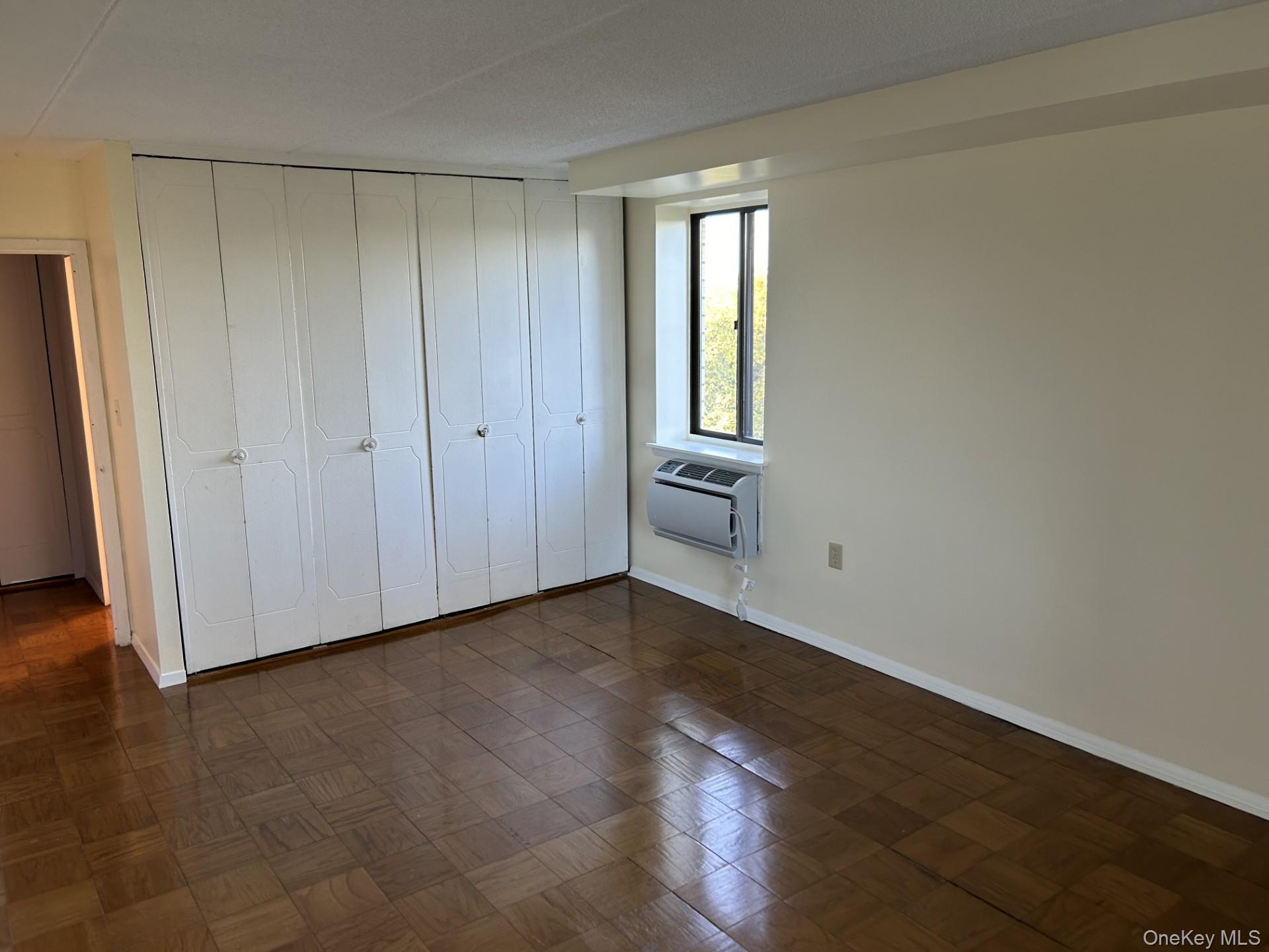 160 Academy Street # 7L, Poughkeepsie, NY 12601