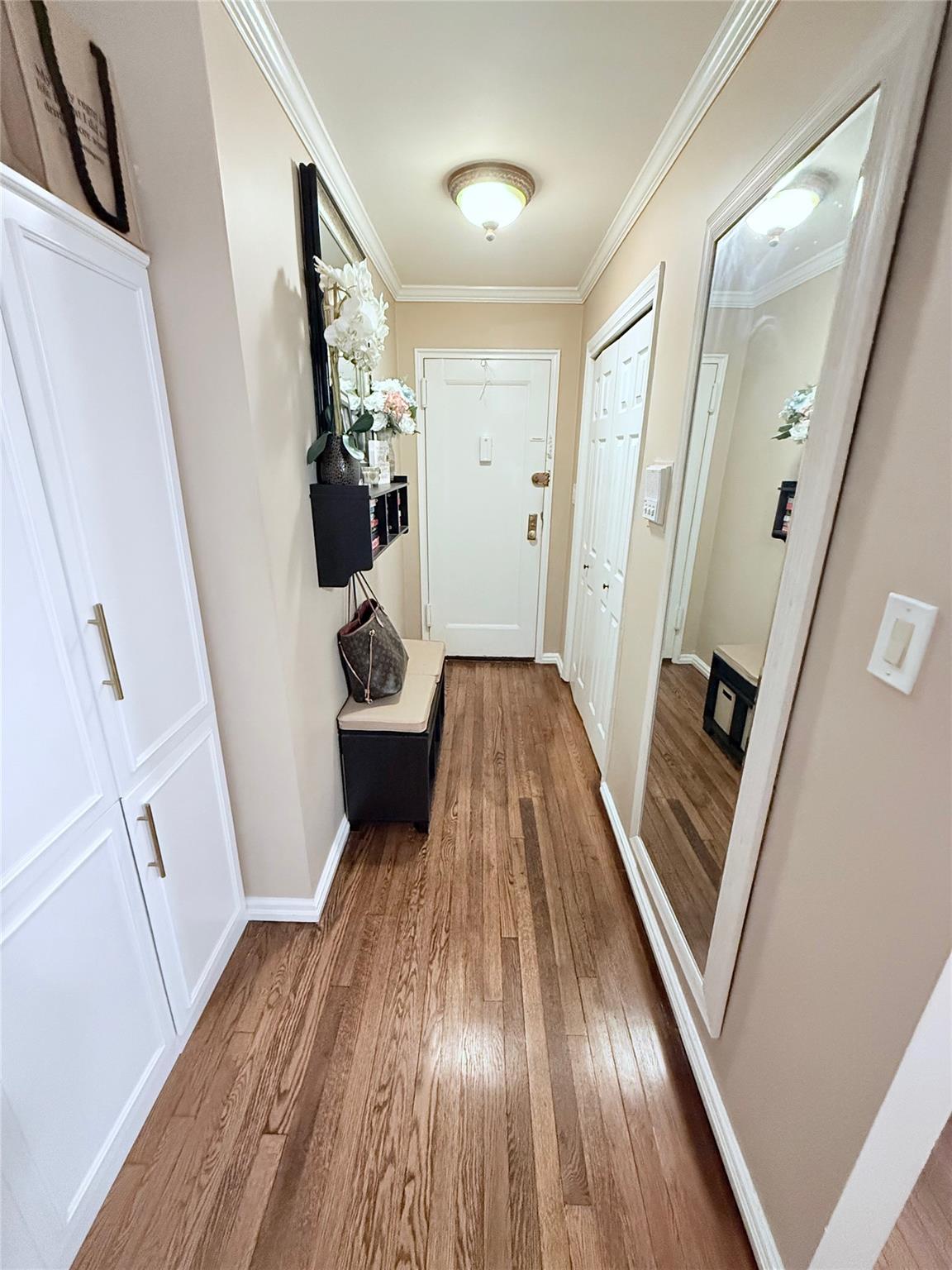 1213 E Broadway # B12, Hewlett, NY 11557