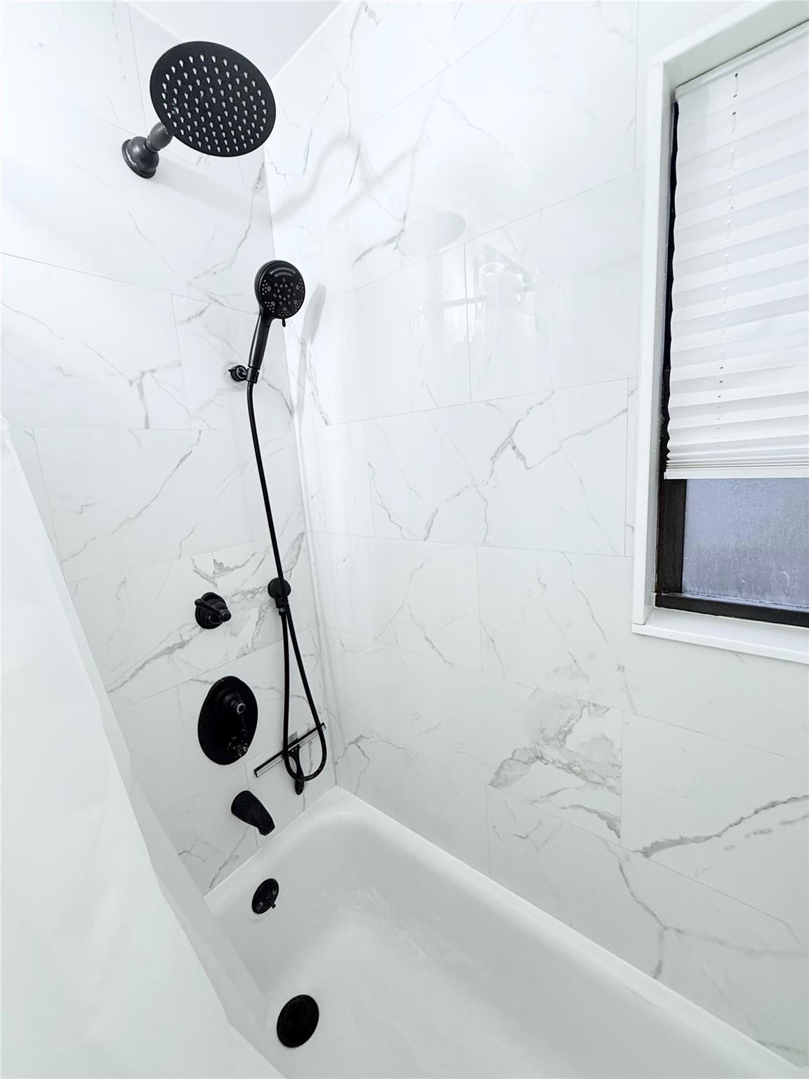 1213 E Broadway # B12, Hewlett, NY 11557