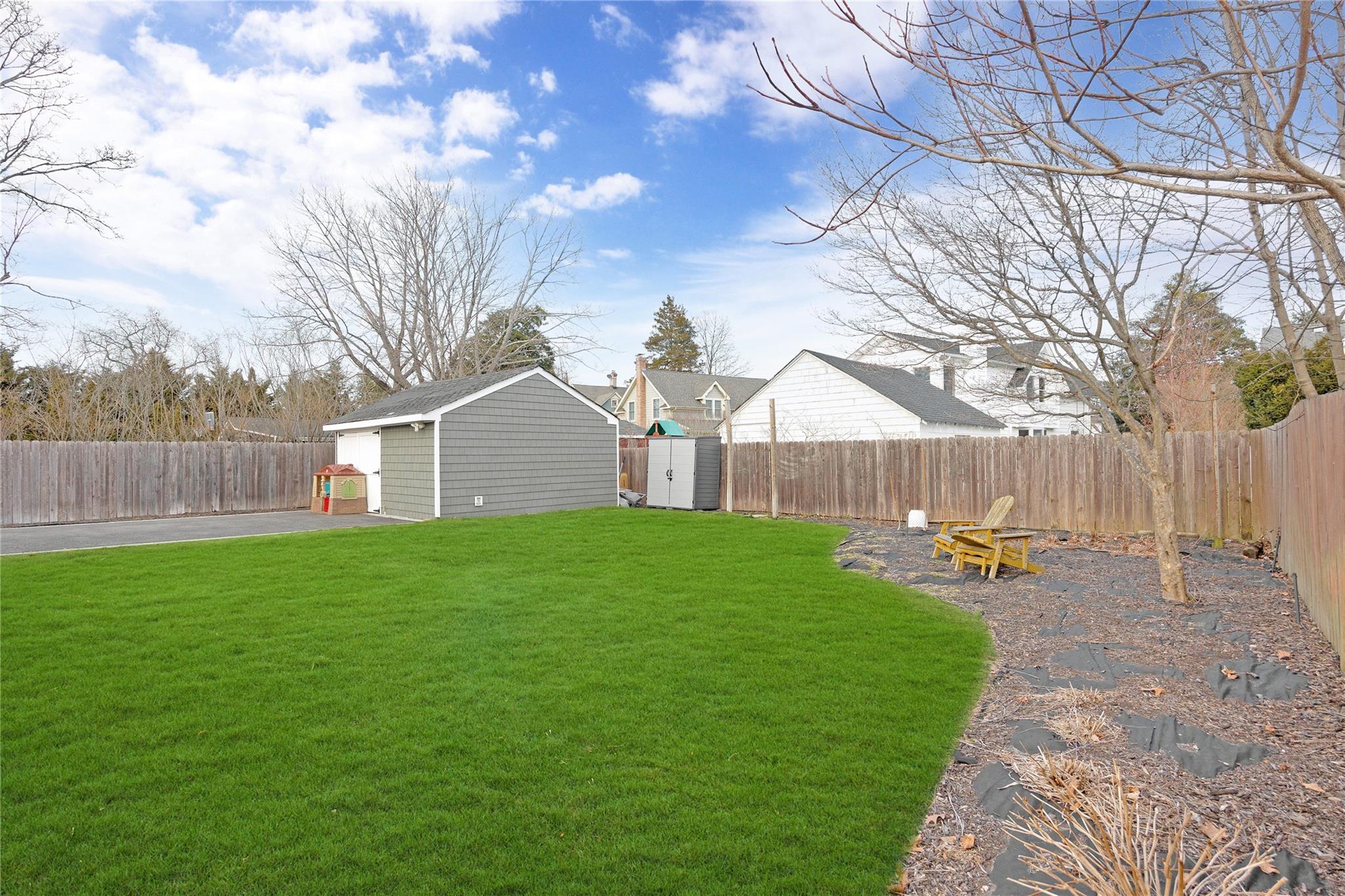 91 Union Avenue, Islip, NY 11751