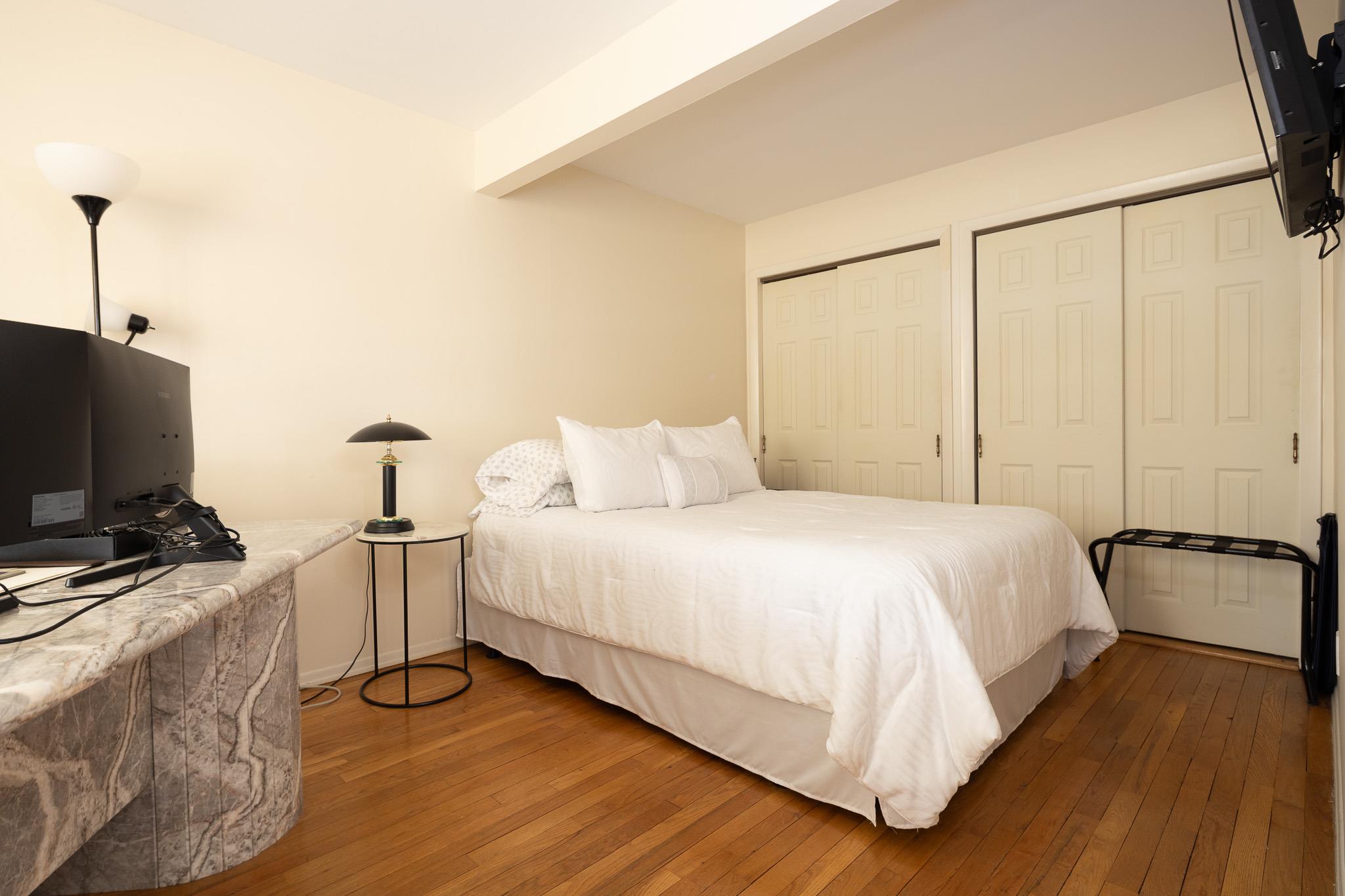 53 Tulipwood Dr, Commack, NY 11725