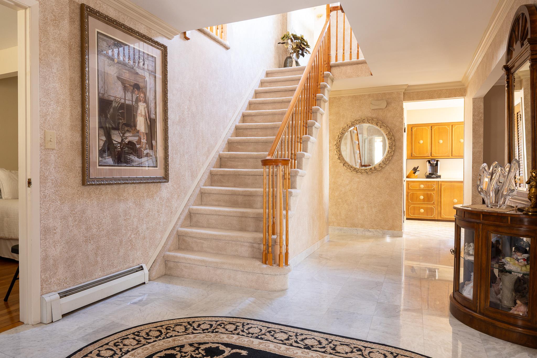 53 Tulipwood Dr, Commack, NY 11725