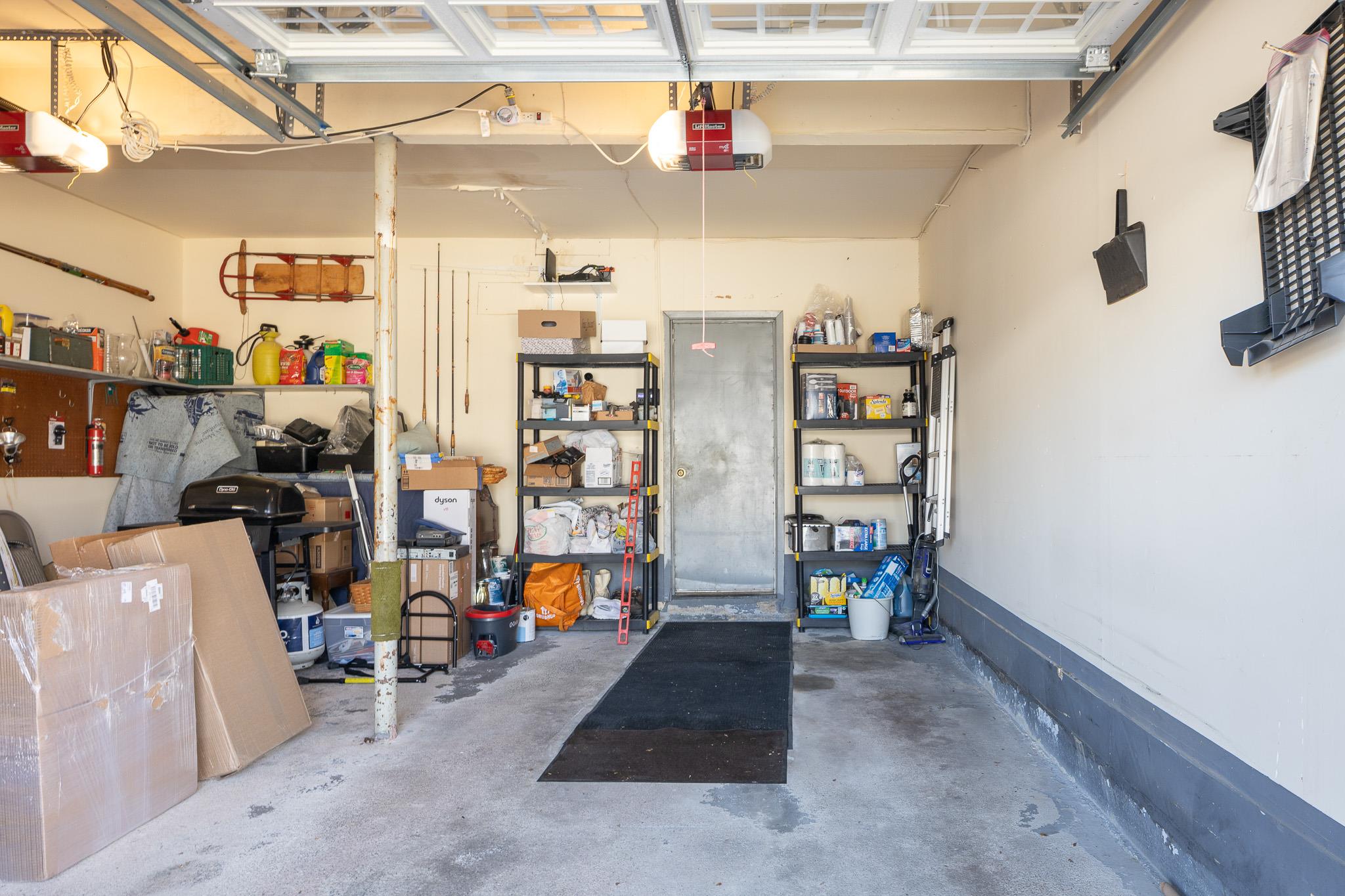 53 Tulipwood Dr, Commack, NY 11725