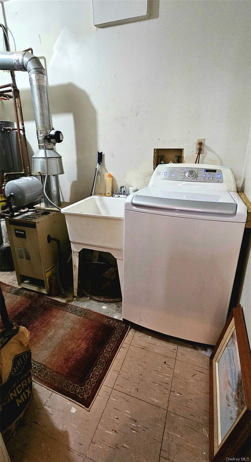 29-64 Falcon Avenue, Far Rockaway, NY 11691