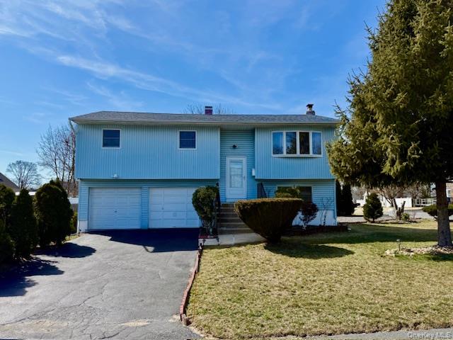 40 Church Street, Central Islip, NY 11722