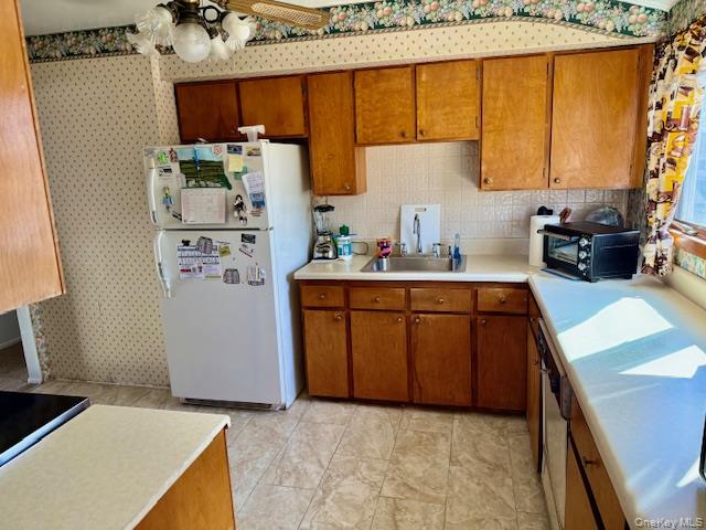 40 Church Street, Central Islip, NY 11722