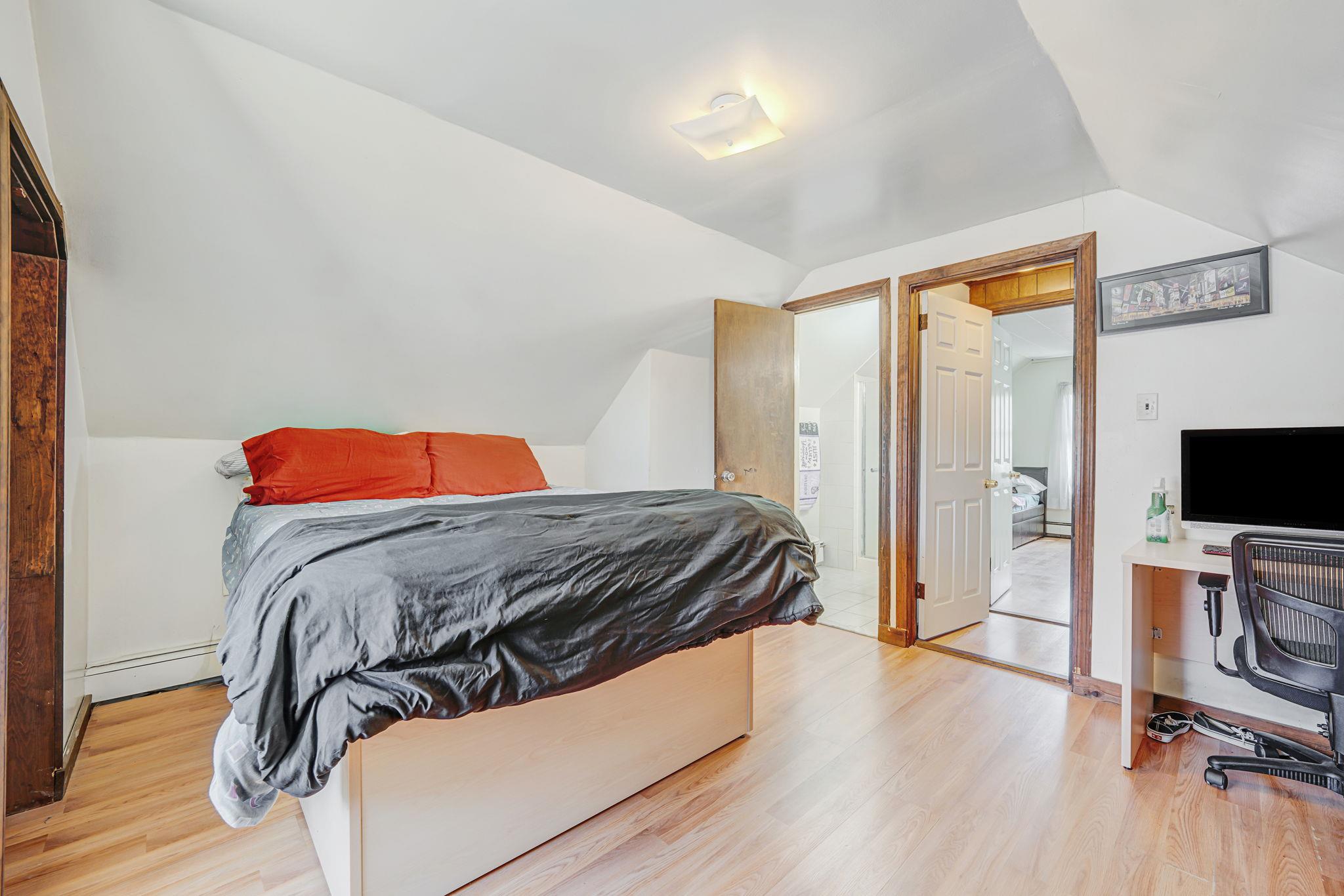 639 Robin Court, West Hempstead, NY 11552