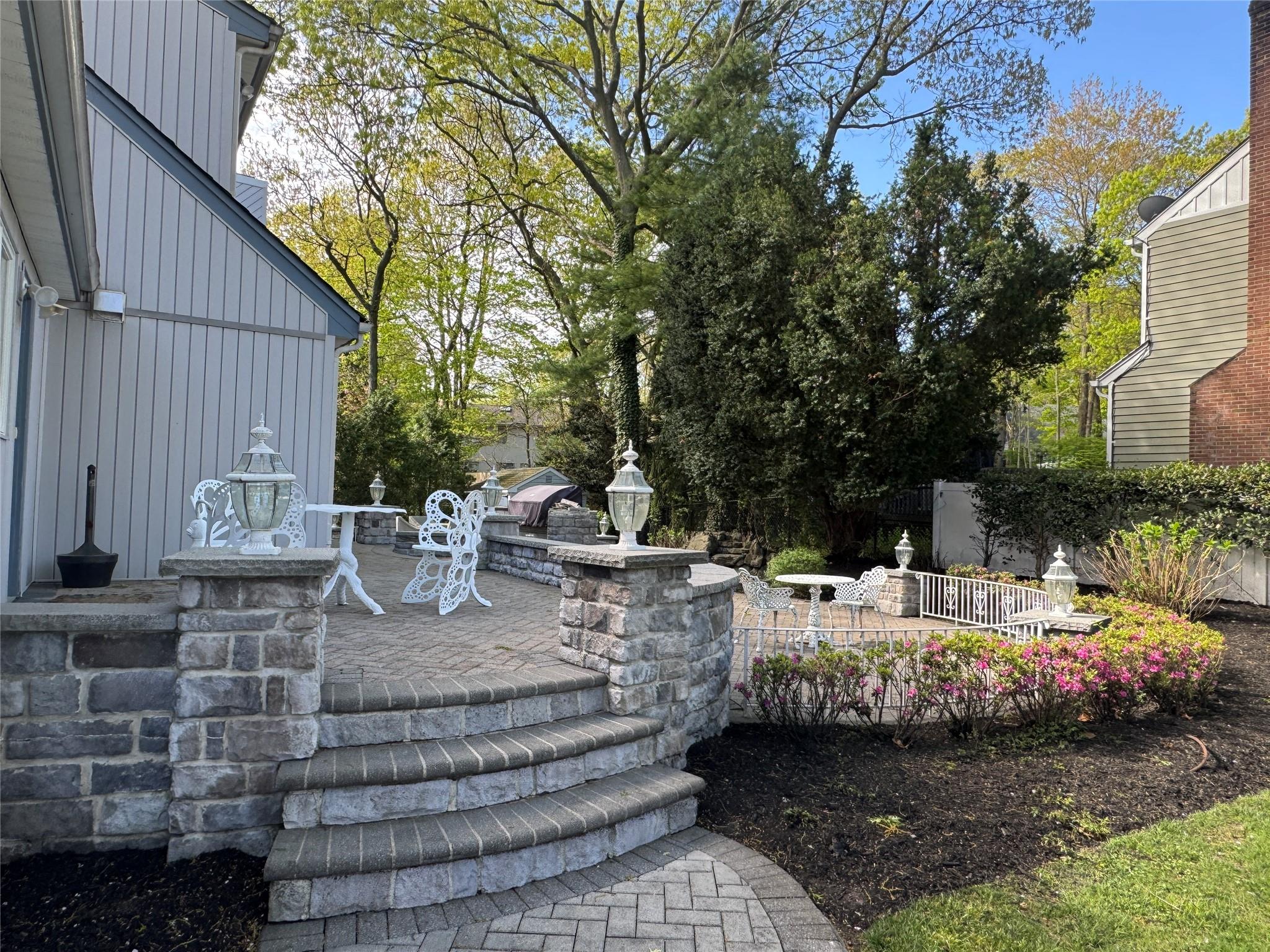 39 Jefferson Landing Circle, Port Jefferson, NY 11777