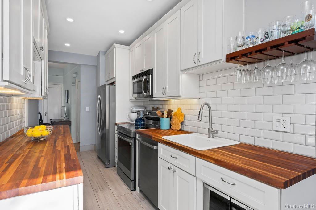 9701 Shore Road # 1O, Brooklyn, NY 11209