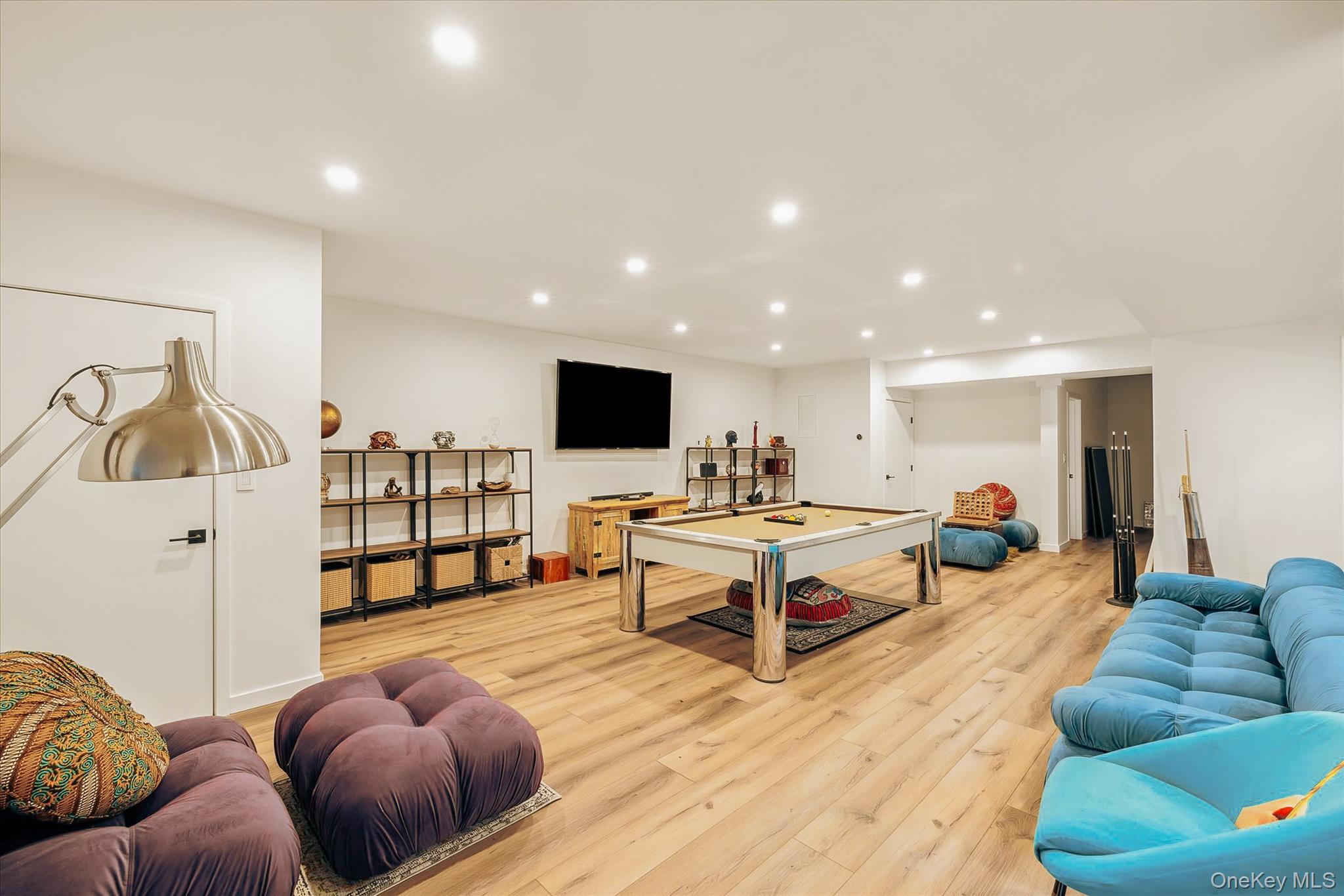 233 N Magee Street, Southampton, NY 11968