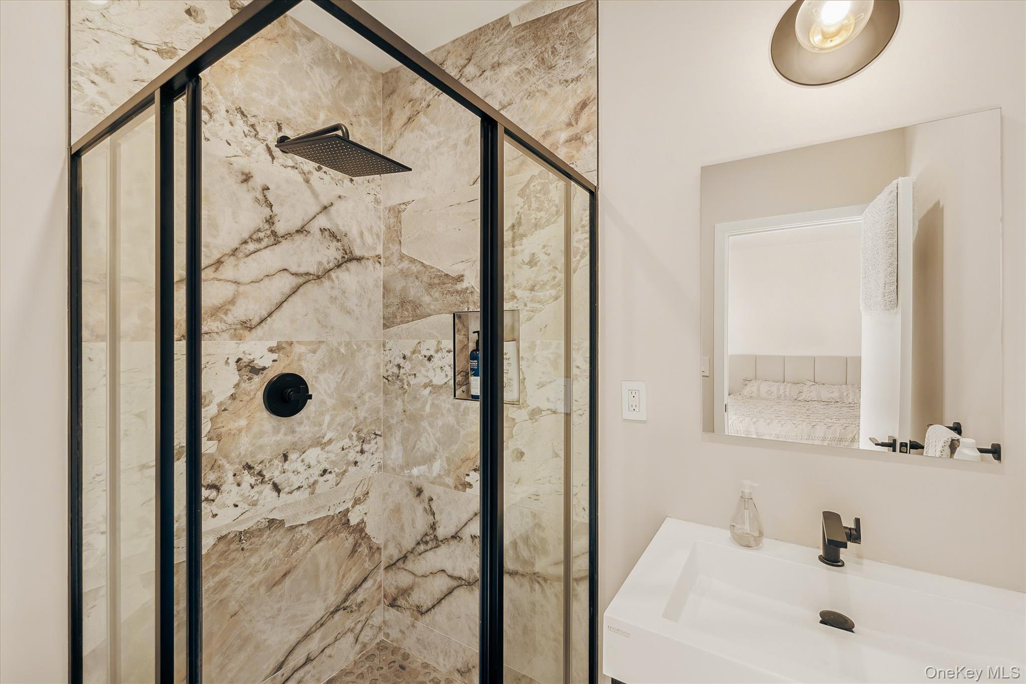 233 N Magee Street, Southampton, NY 11968