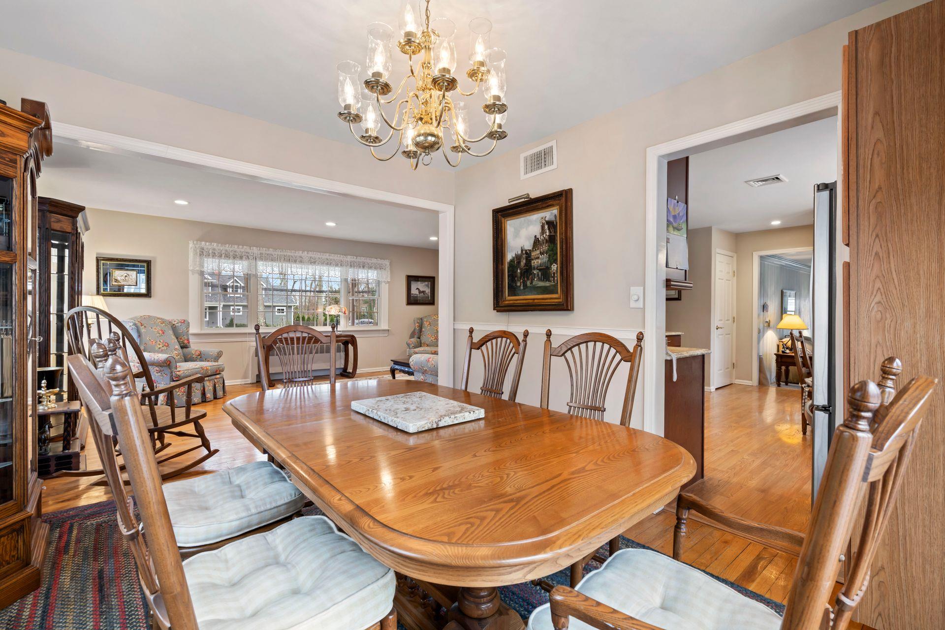 14 Hillside Avenue, Saint James, NY 11780