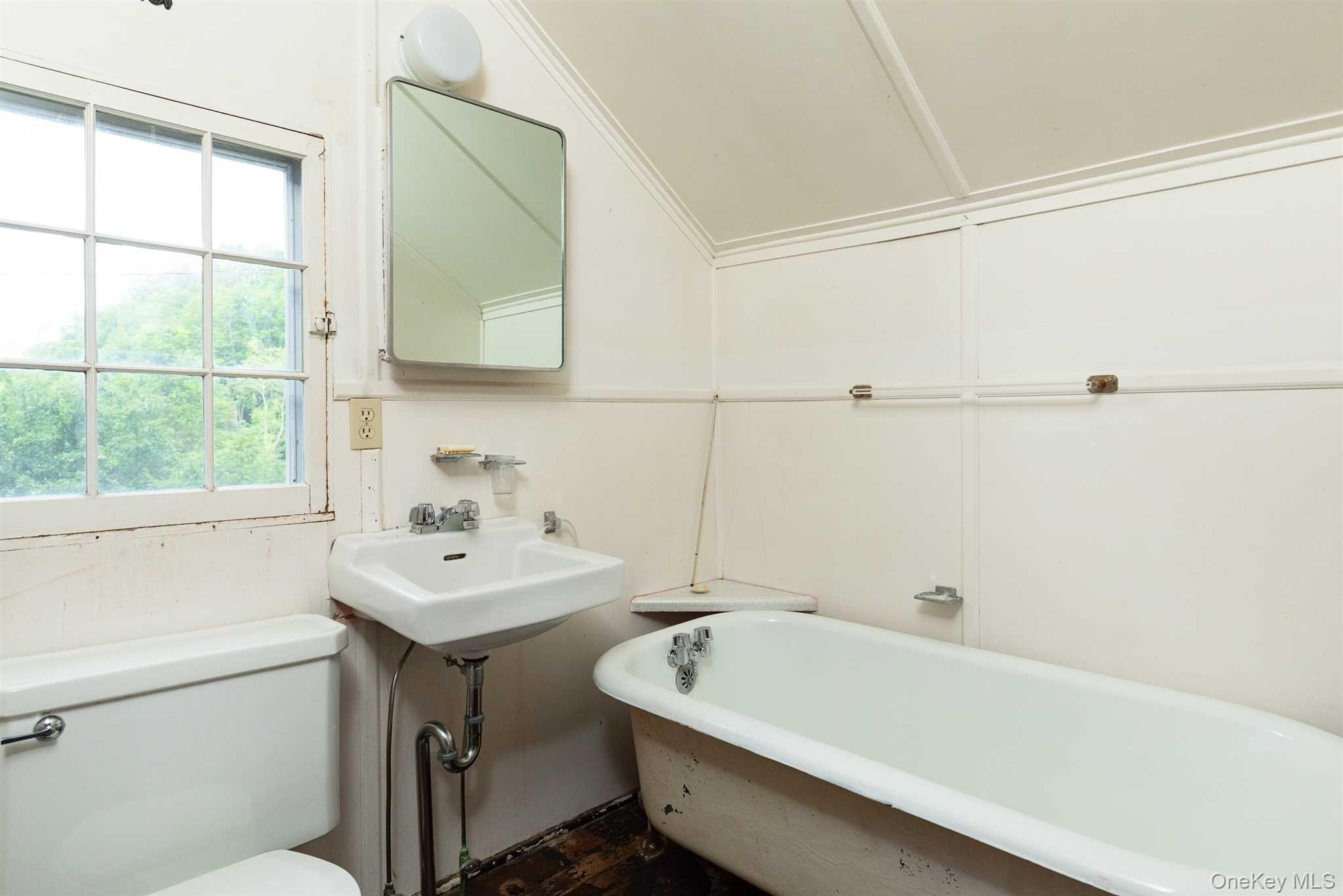 1598 Jackson Corners Road, Red Hook, NY 12571