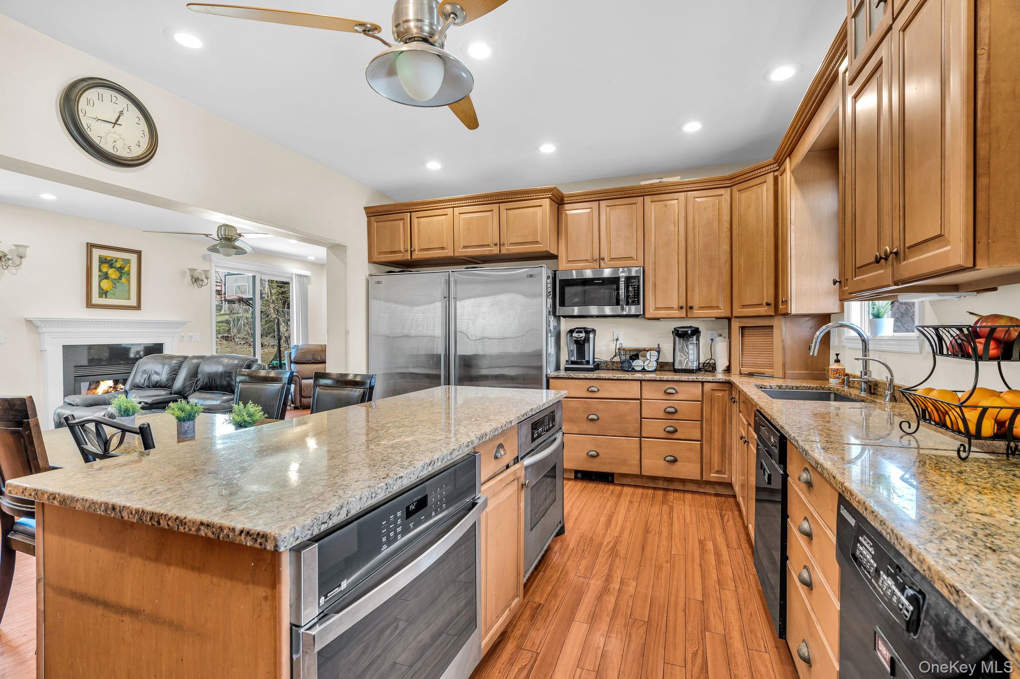 27 Overlook Road, White Plains, NY 10605