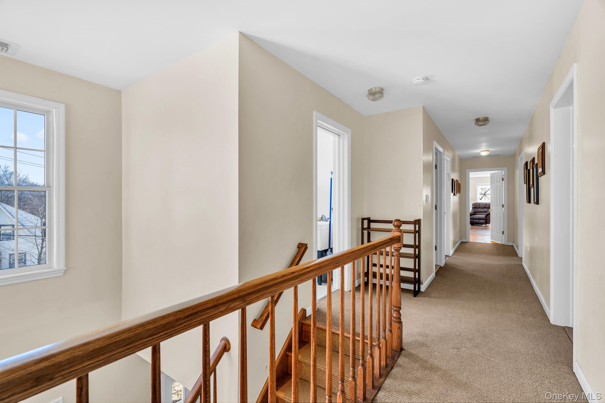 27 Overlook Road, White Plains, NY 10605