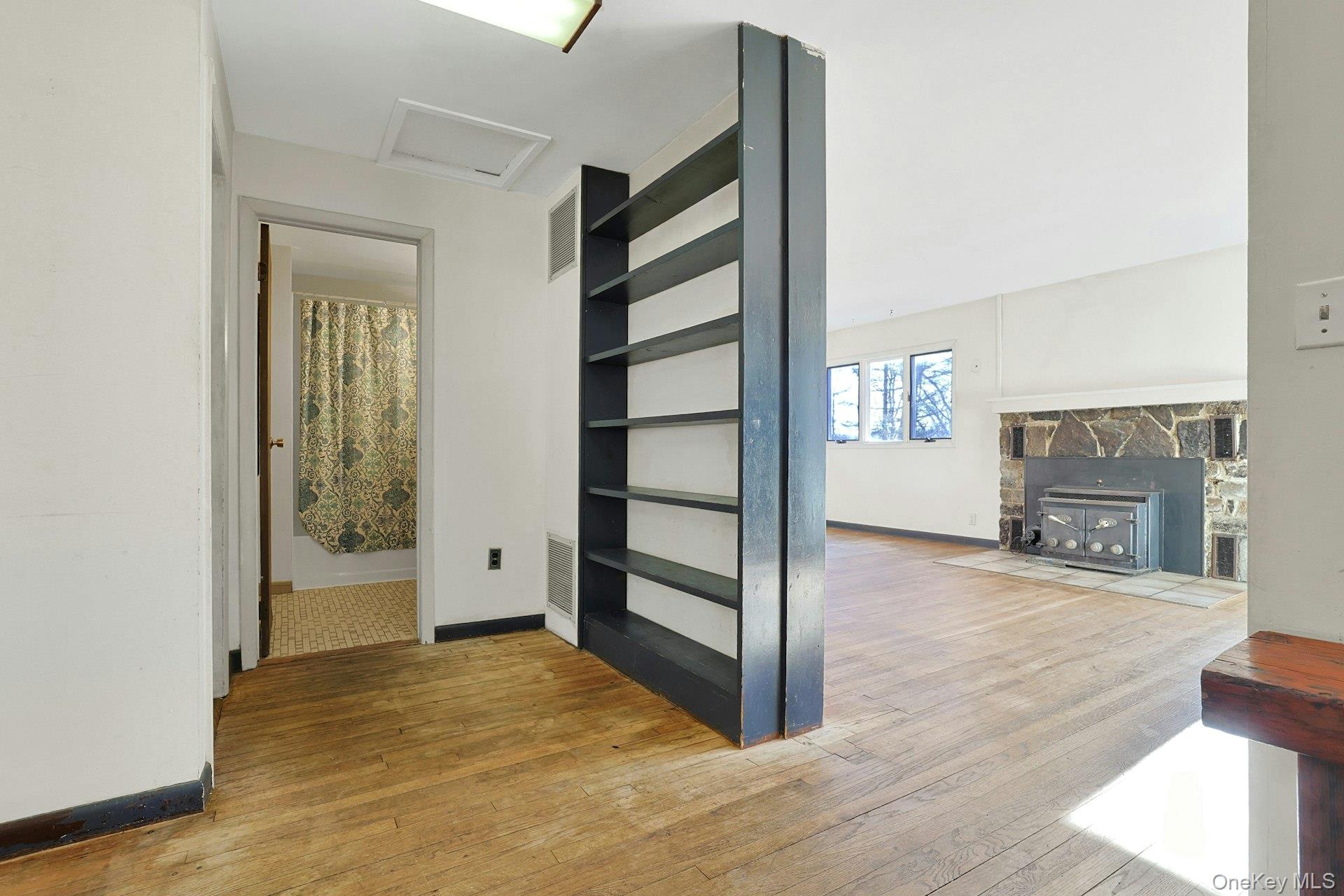 35 Mountain Trail, Croton-on-Hudson, NY 10520