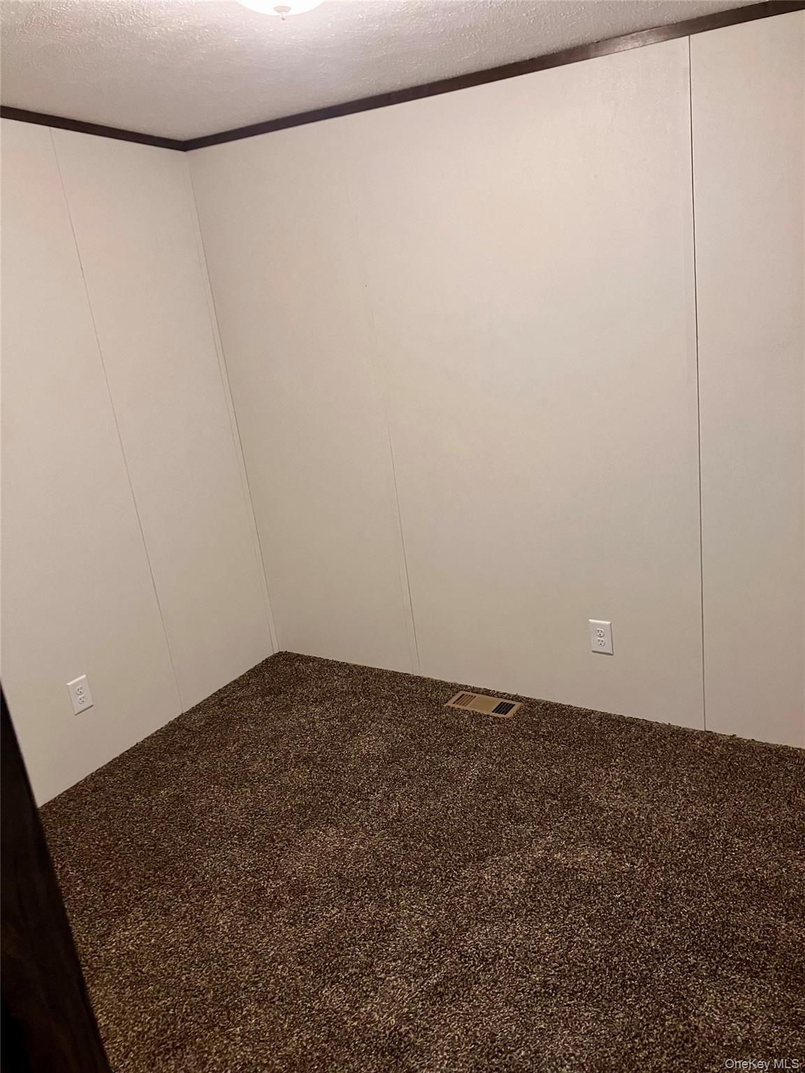 20 Shore Lane, Burlingham, NY 12722